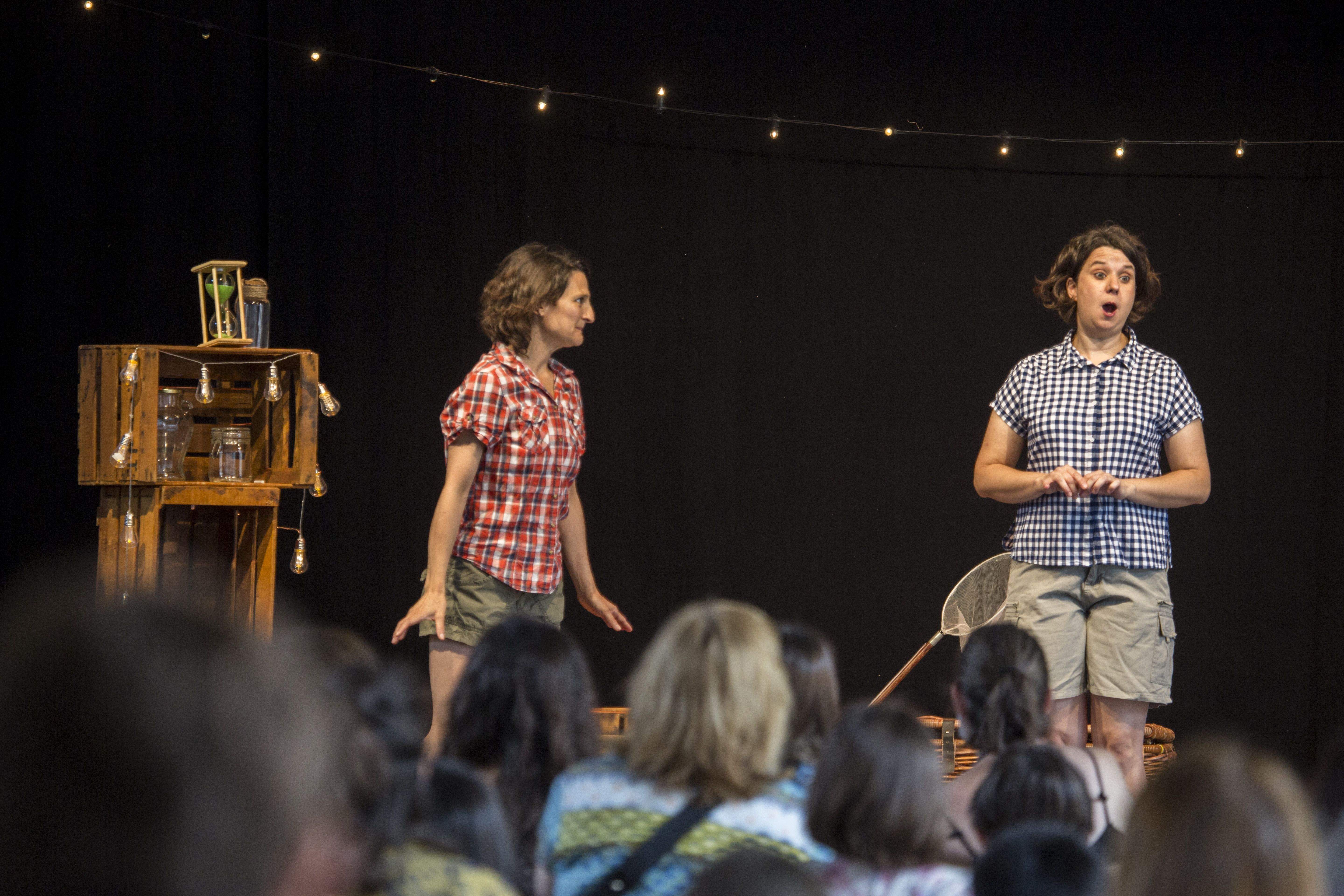 "Caça-històries" amb Impro Barcelona. Foto: Àngel Bravo