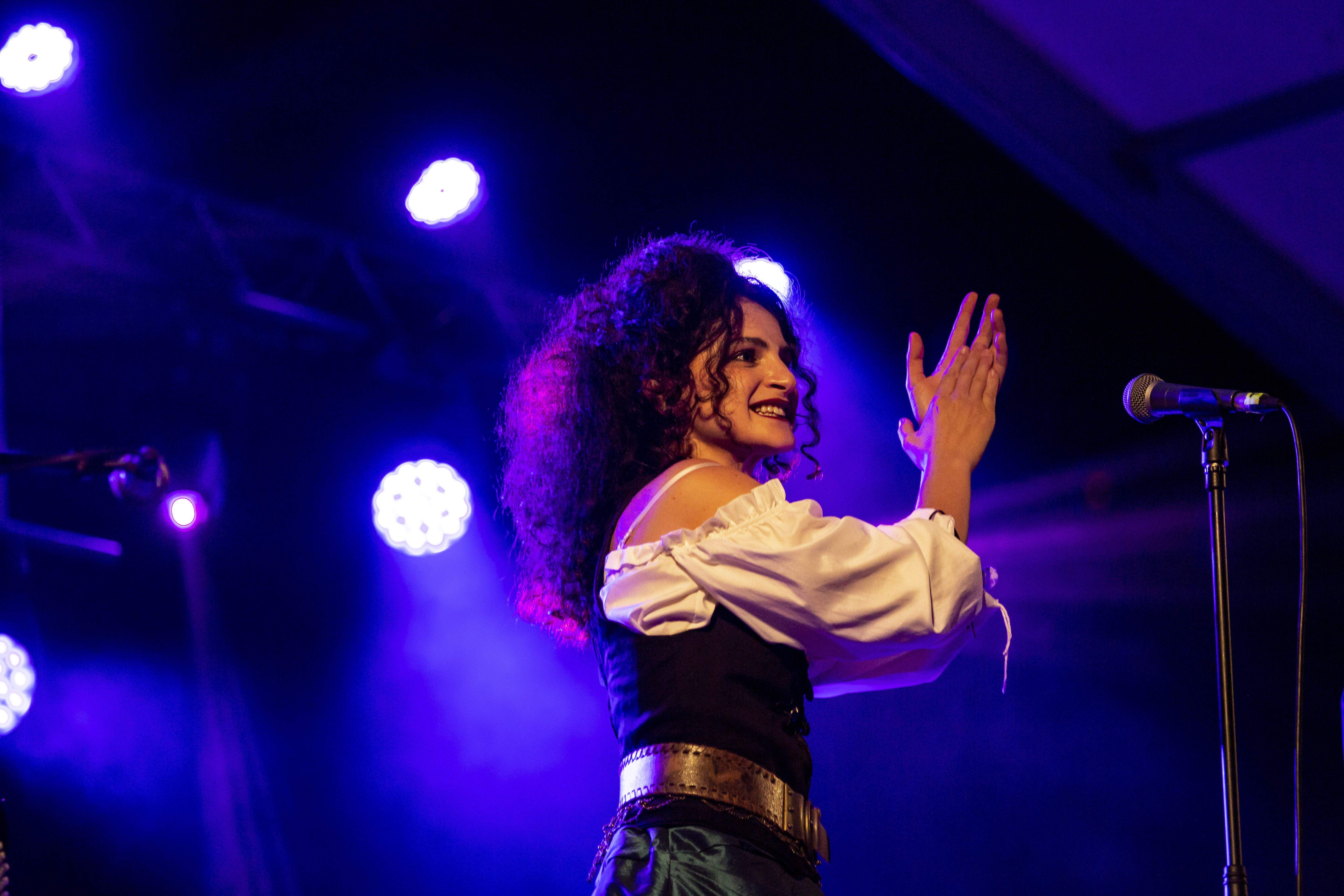 Barcelona Gipsy Balkan Orchestra, en concert. Foto: Àngel Bravo