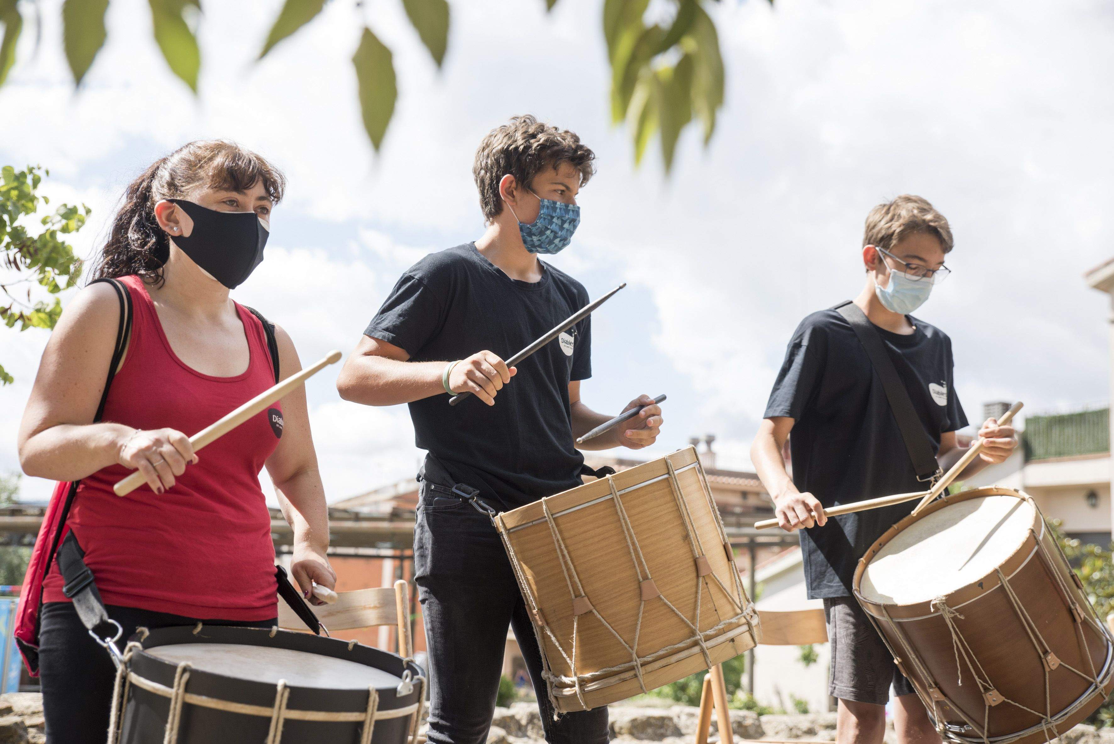 Concert d'arrel. Les músiques de Sant Cugat. Foto: Bernat Millet.