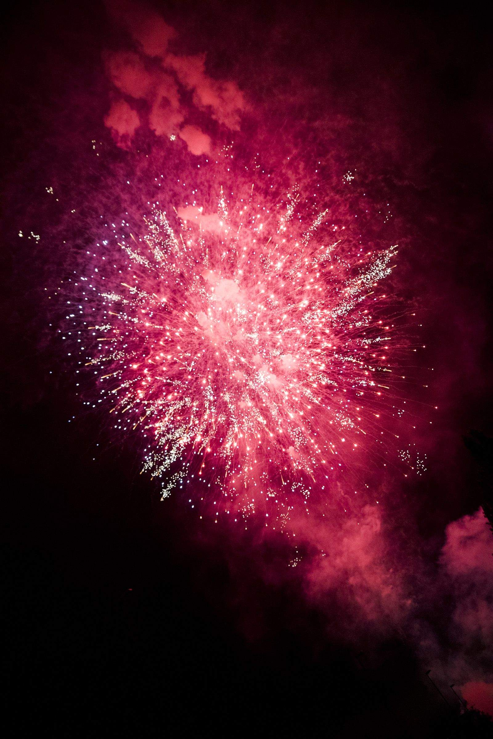 Castells de focs de la Festa Major del 2021. FOTO: Bernat Millet.
