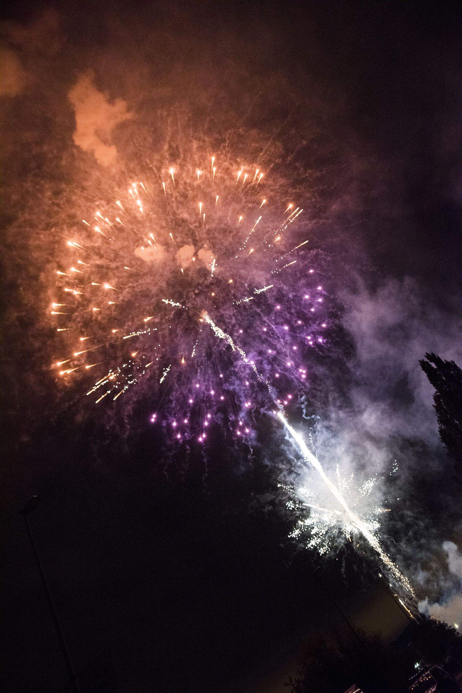 Castells de focs de la Festa Major del 2021. FOTO: Bernat Millet.