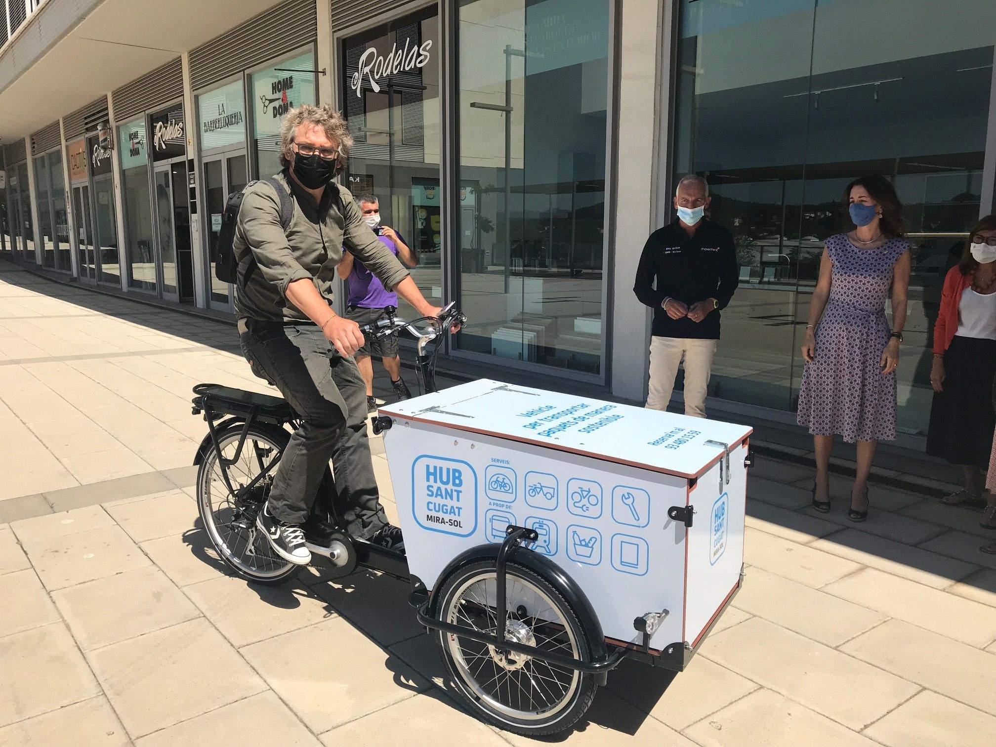 Un dels tricicles de càrrega que hi haurà disponibles per fer la distribució de mercaderies. FOTO: Nielo Ballart