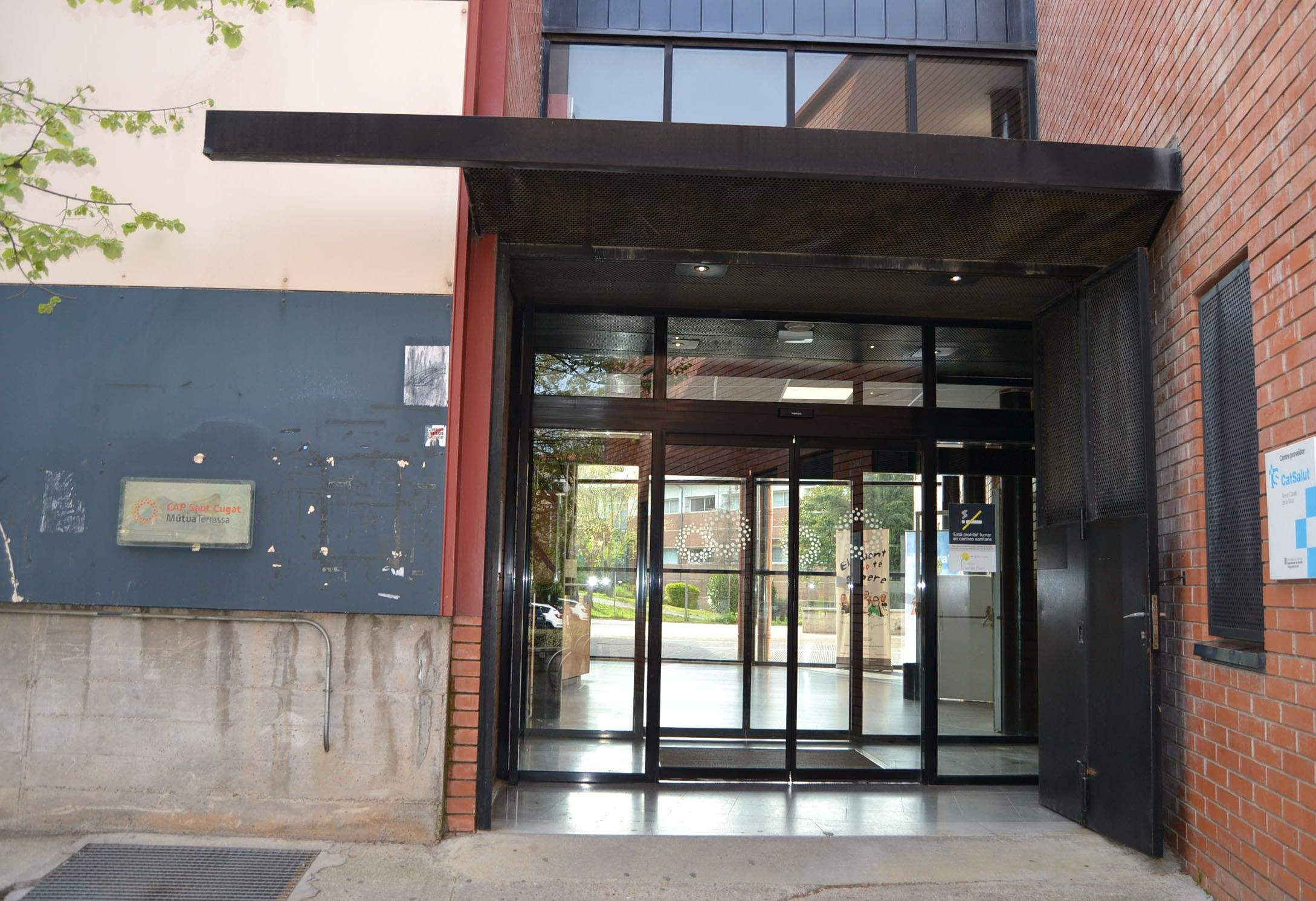 Exterior del CAP Sant Cugat. FOTO: Arxiu
