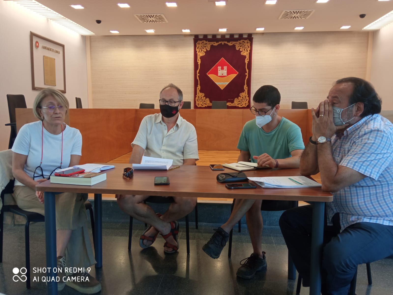 Roda de premsa d'ERC, PSC i CUP per fer valoració a meitat de mandat de l'EMD de Valldoreix. FOTO: Ferran Mitjà