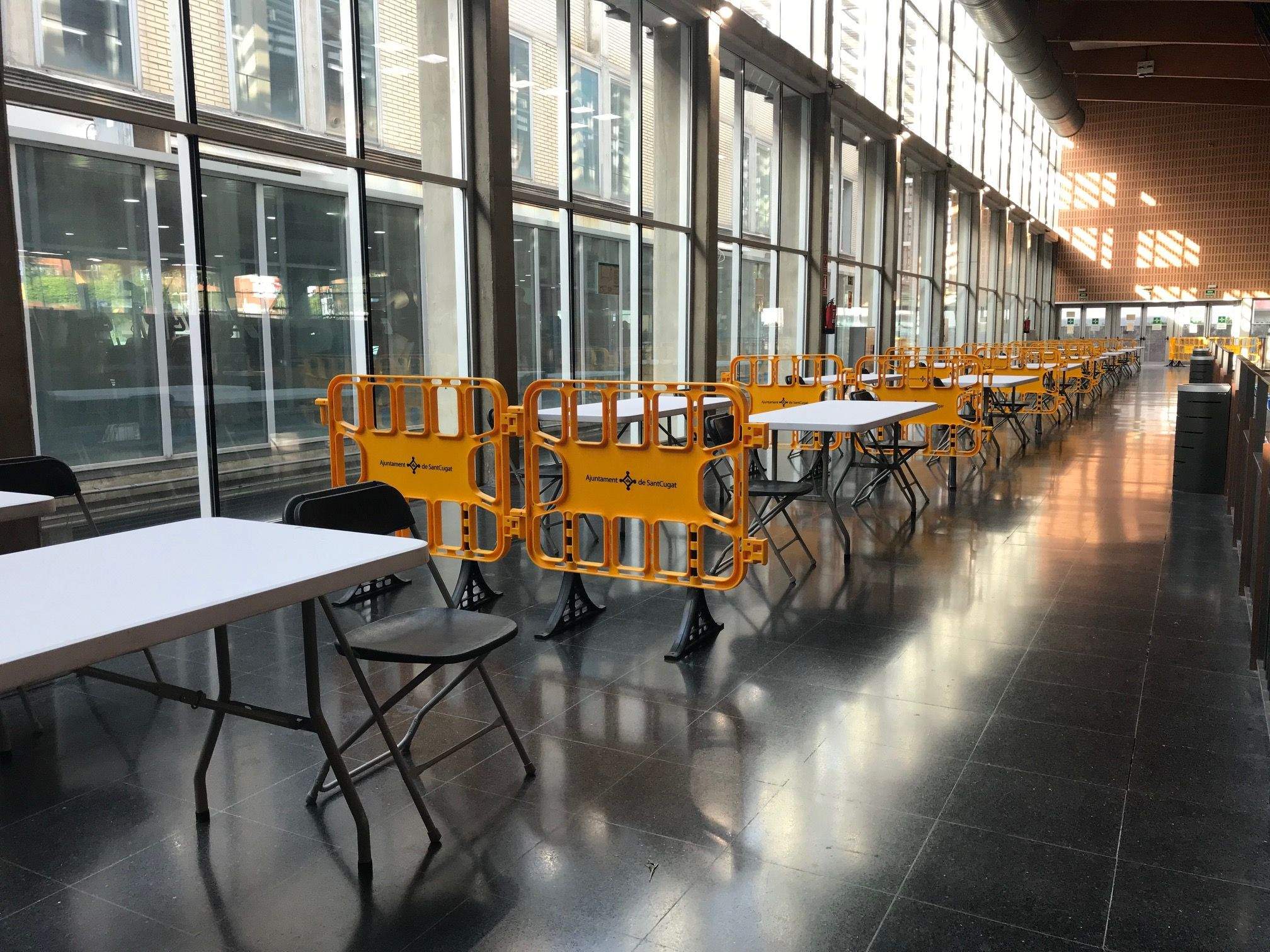 Sant Cugat ha habilitat el pavelló 3 de la ZEM Rambla del Celler per fer cribratges massius. FOTO: Nielo Ballart