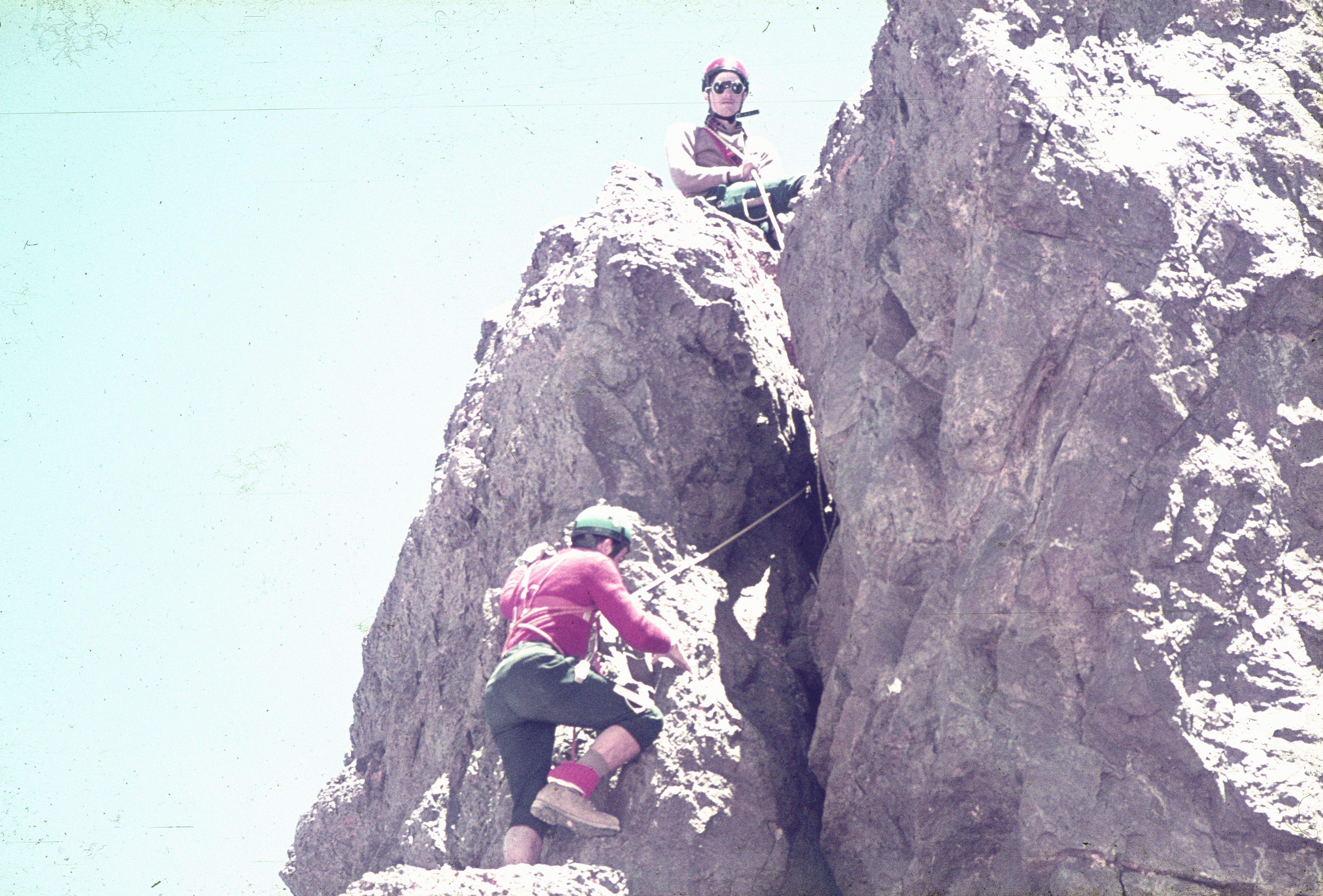 ascensió aresta sud - oest al dit tadat 3.837 m