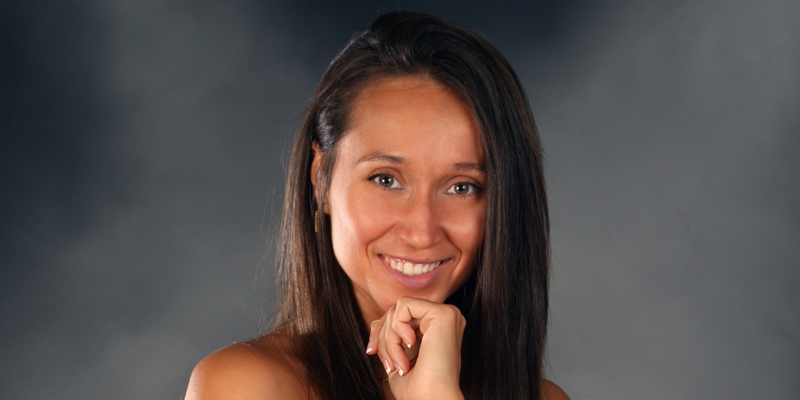 'Sin vivir más lejos', la primera novel·la negra de la santcugatenca Montse Pla. FOTO: Cedida