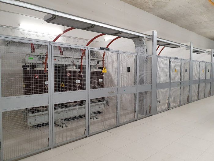 La nova subestació elèctrica de Bellatera està integrada per equipaments d’última generació. FOTO: FGC 