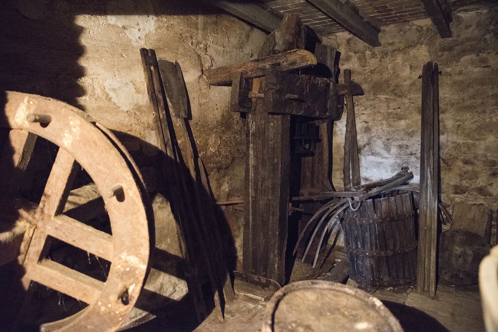 El celler de la masia de Can Bell. Foto: Bernat Millet.