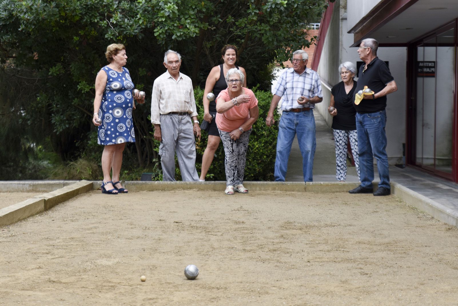 Petanca durant una Festa Major de les Planes. FOTO: Bernat Millet