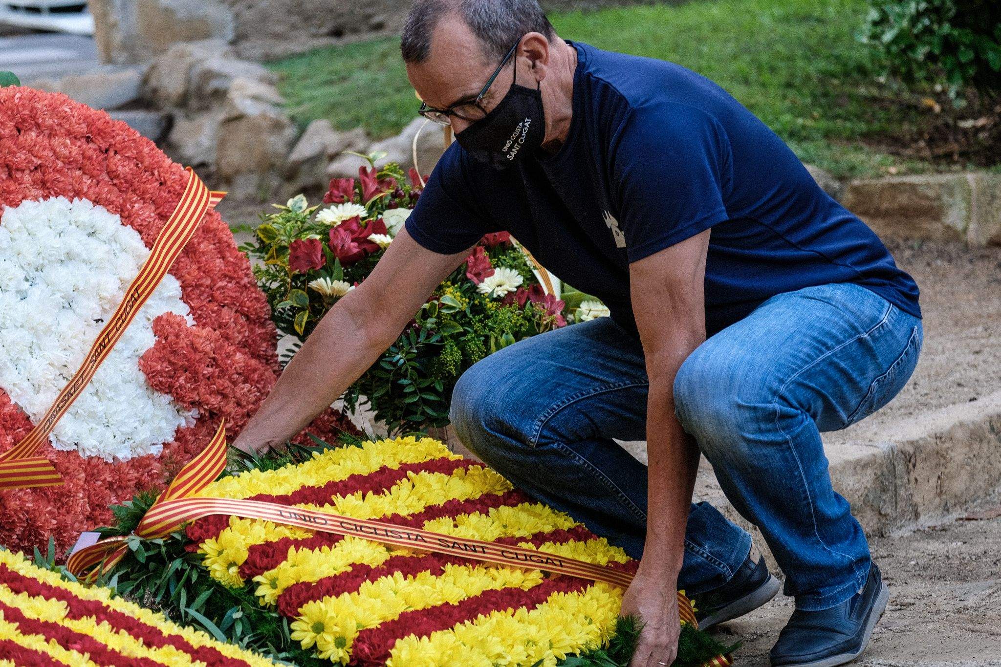 L'ofrena floral de les entitats i partits polítics durant la Diada Nacional de Catalunya. FOTO: Ale Gómez