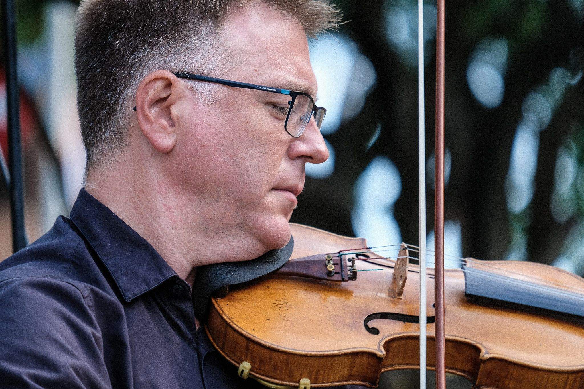 El Quartet Brossa a l'ofrena floral de les entitats i partits polítics durant la Diada Nacional de Catalunya. FOTO: Ale Gómez