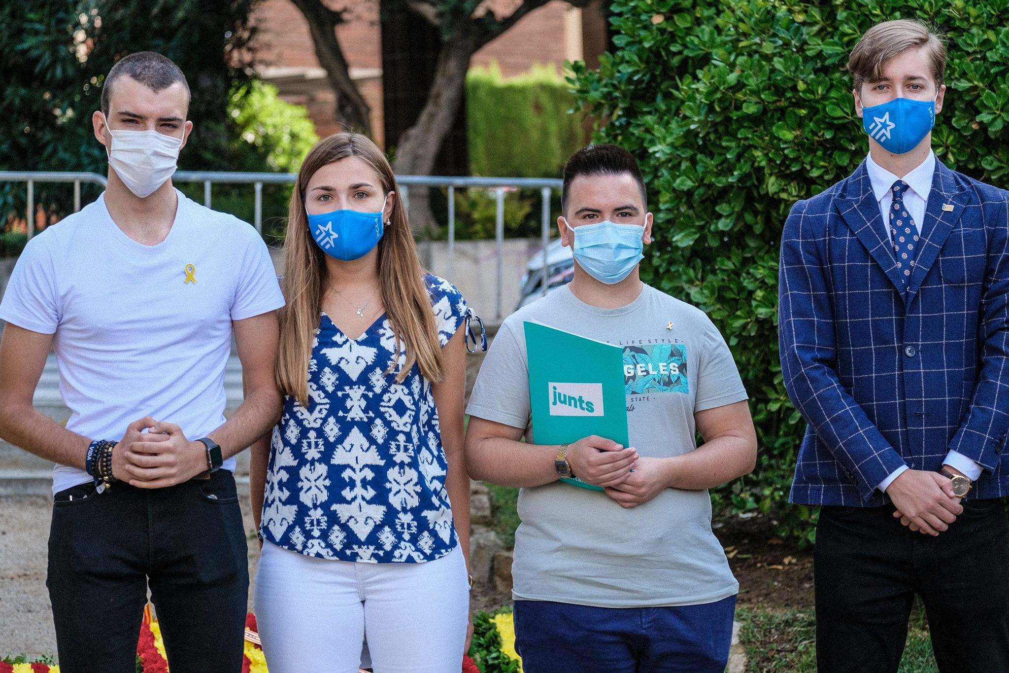 L'ofrena floral de les entitats i partits polítics durant la Diada Nacional de Catalunya. FOTO: Ale Gómez