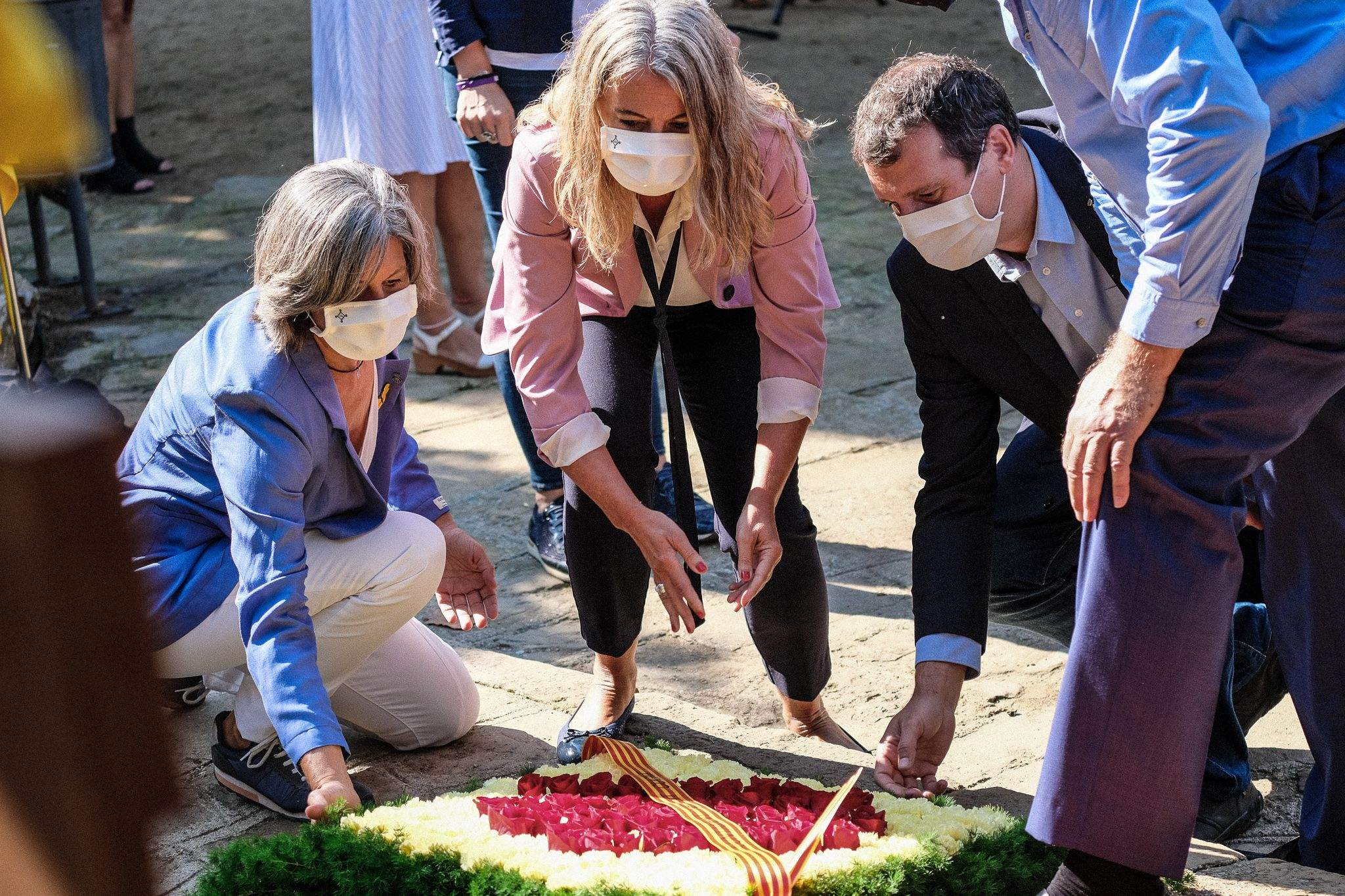L'ofrena floral de les entitats i partits polítics durant la Diada Nacional de Catalunya. FOTO: Ale Gómez