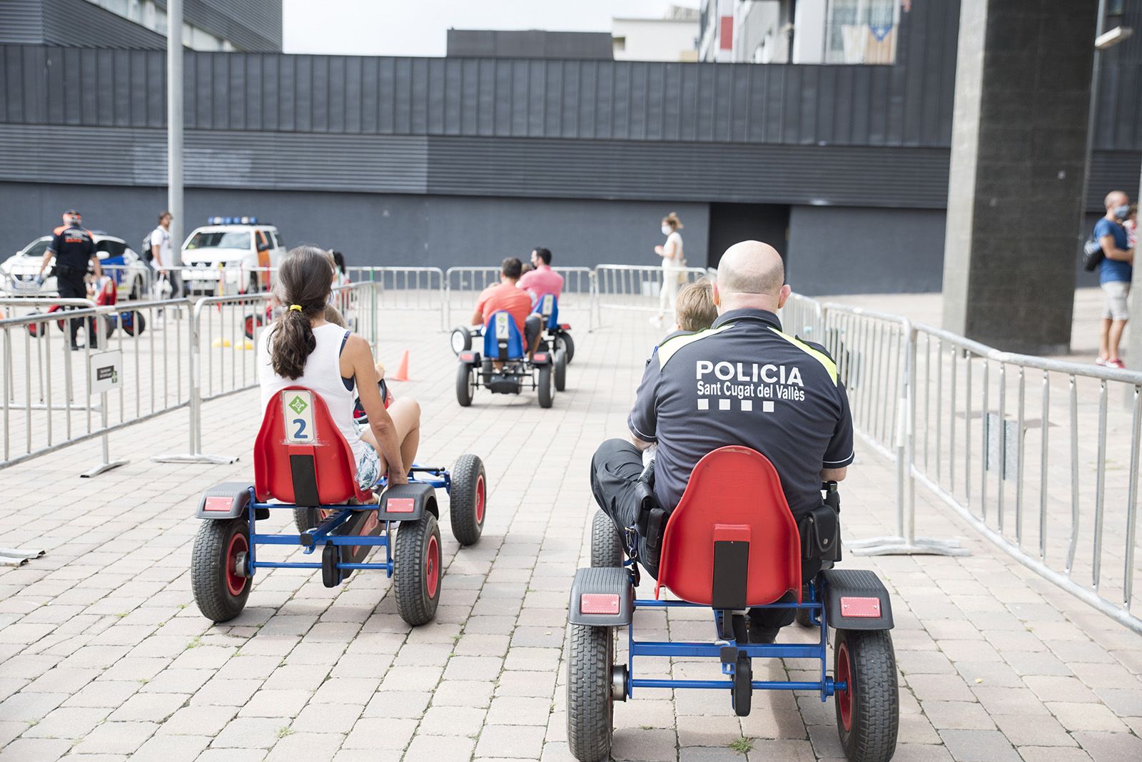 Circuit educació vial amb cars. Foto: Bernat Millet.