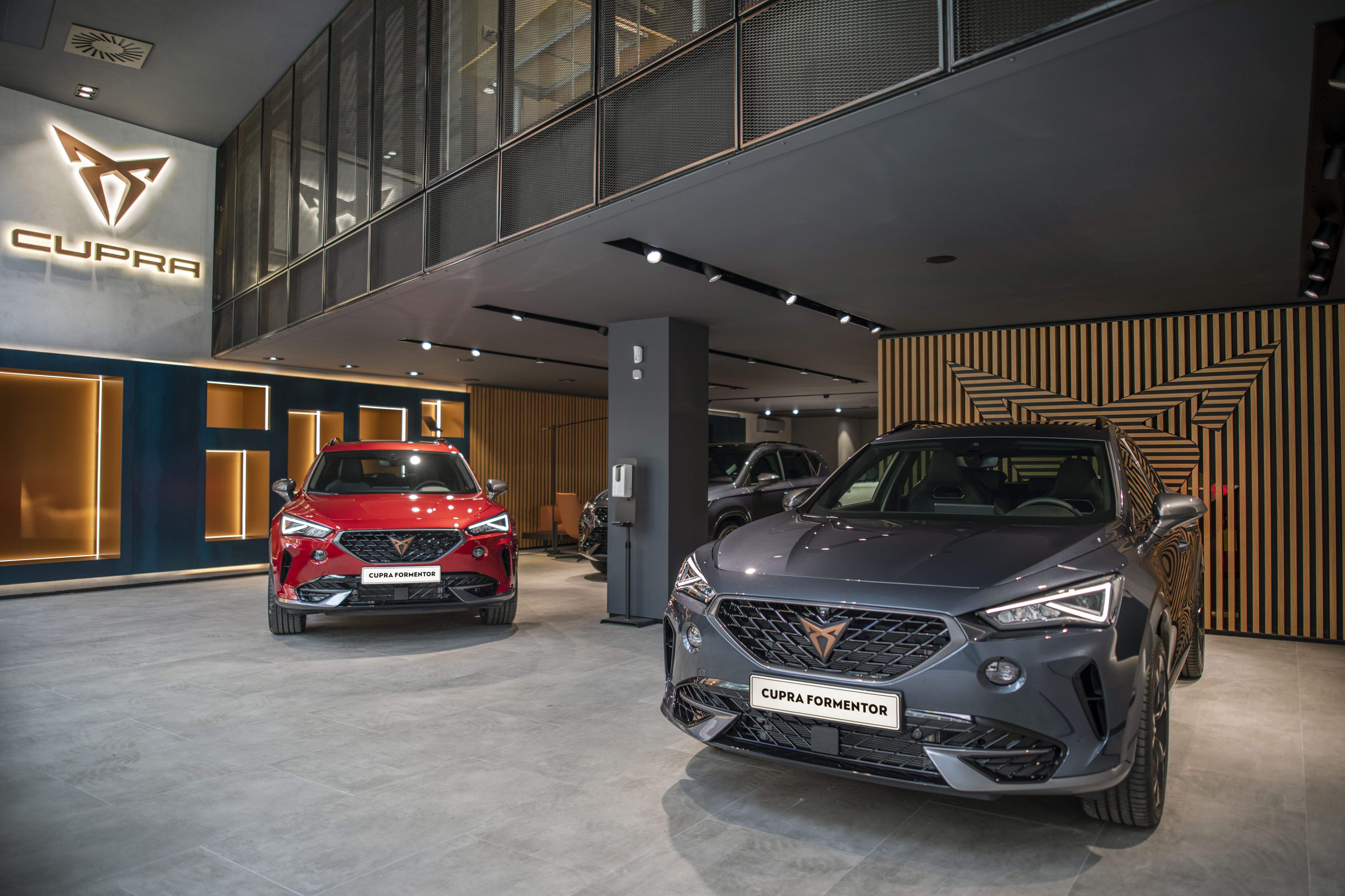 'Cupra city garage Sant Cugat' és el nou espai de la marca a la ciutat. FOTO: Cedida