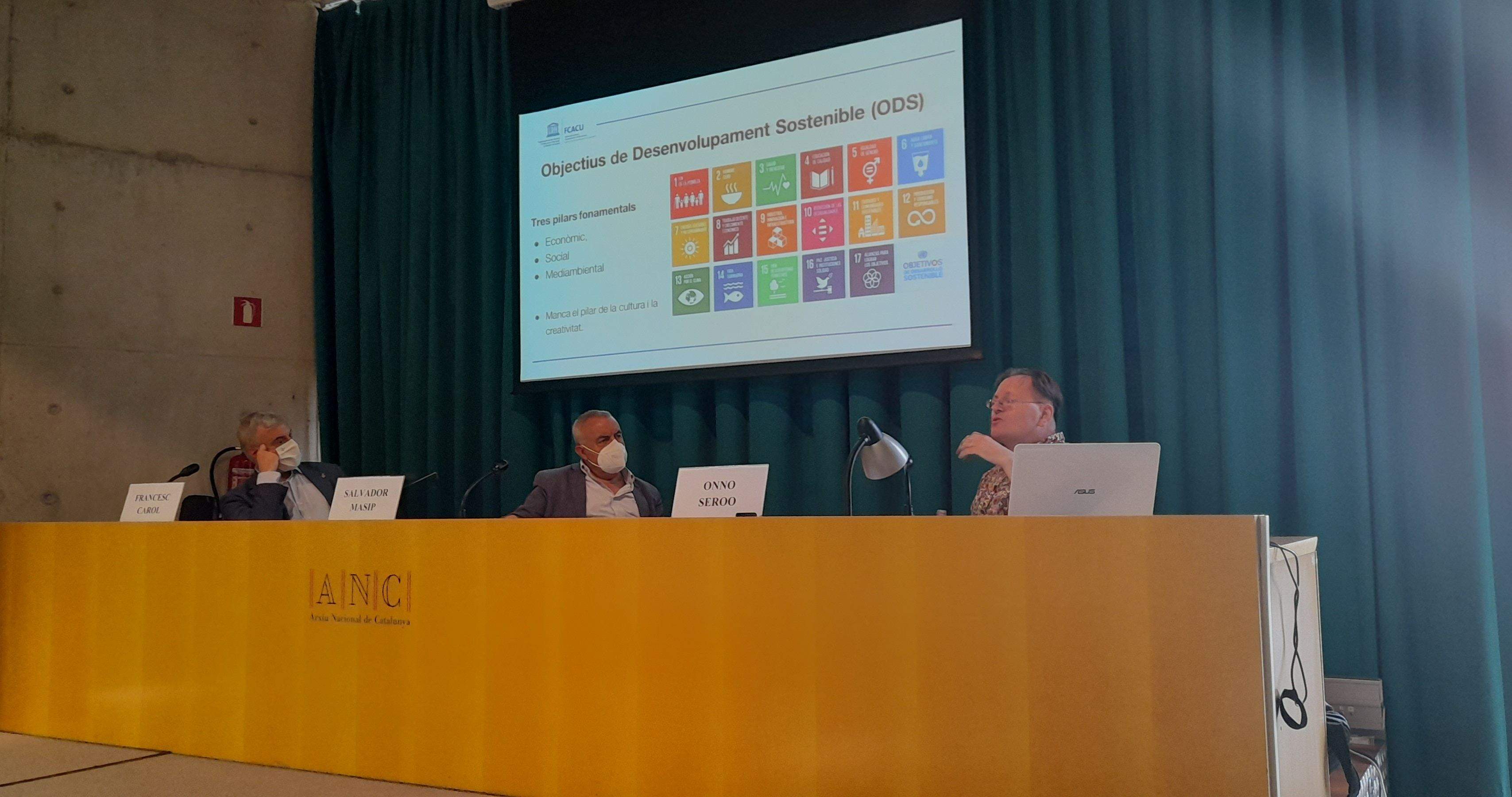 Amics de la UNESCO ha presentat el nou curs a l'Arxiu Nacional de Catalunya. FOTO: Cristina Cabasés