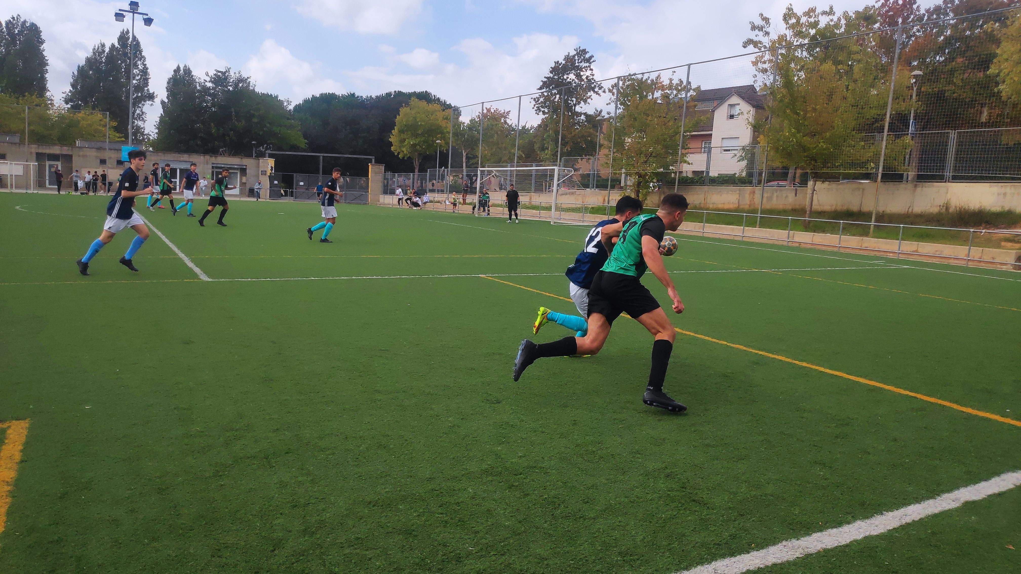 L'empat entre el Junior FC i el CFU Mira-sol Baco allunya als 2 equips dels objectius d'aquesta temporada. FOTO: Amit Gayà.