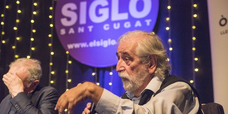 Vicente Villatoro ha estat el moderador de la taula rodona. FOTO: Bernat Millet