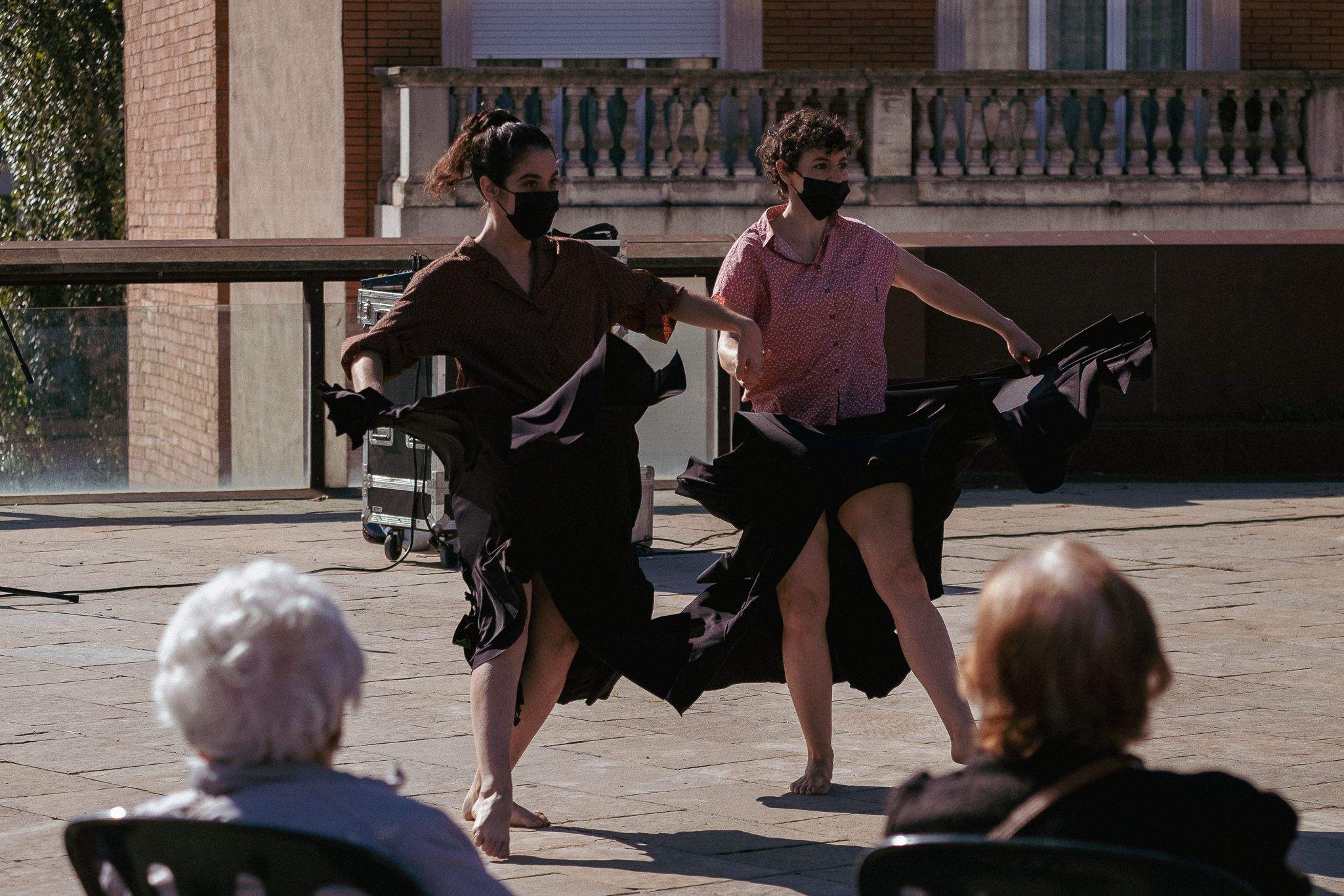 Ballada del cos de dansa i juvenils de l’Esbart Sant Cugat. FOTO: Ale Gómez