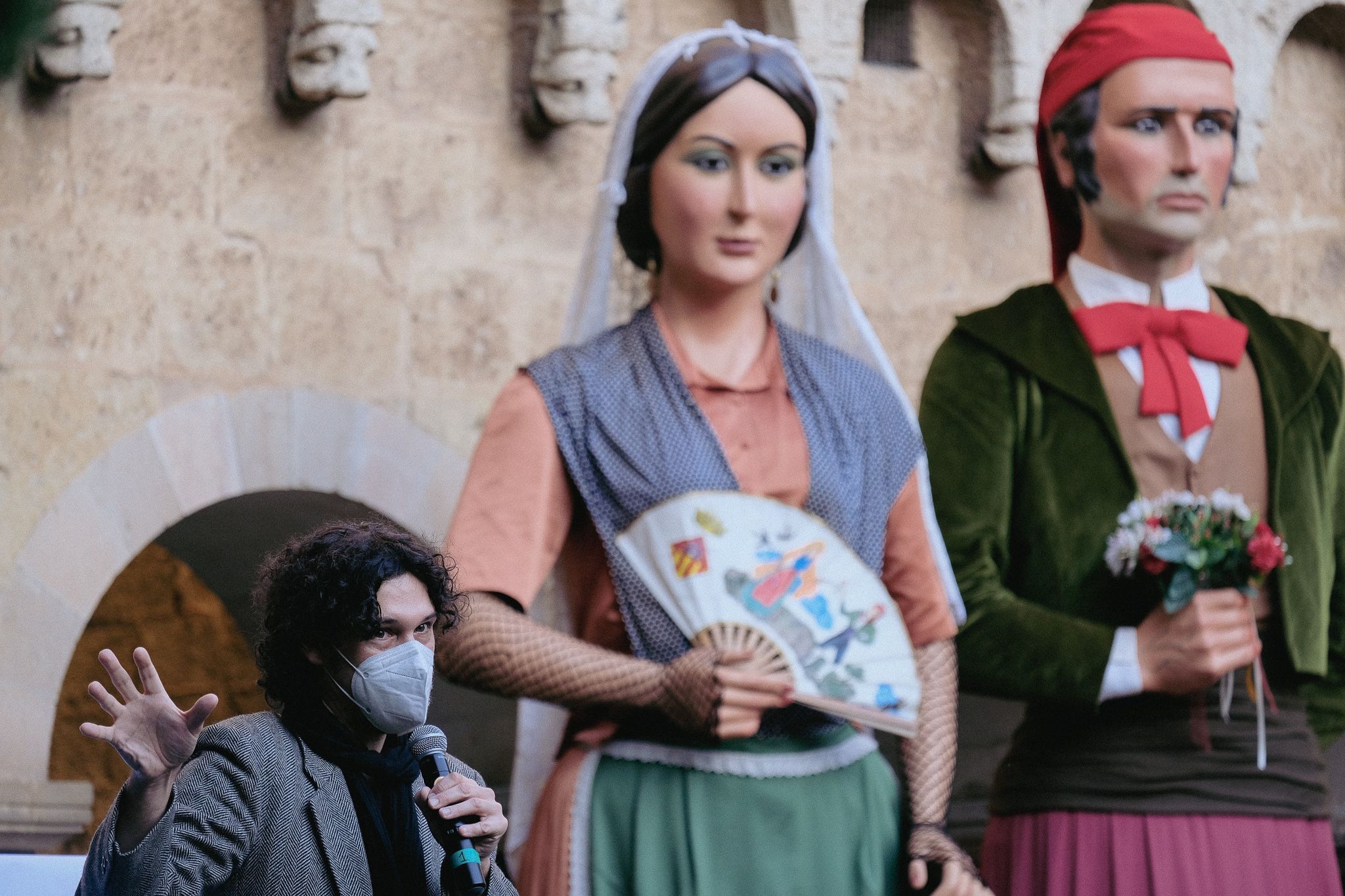 Presentació de les figures infantils dels Geganters de Sant Cugat al Claustre. FOTO: Ale Gómez