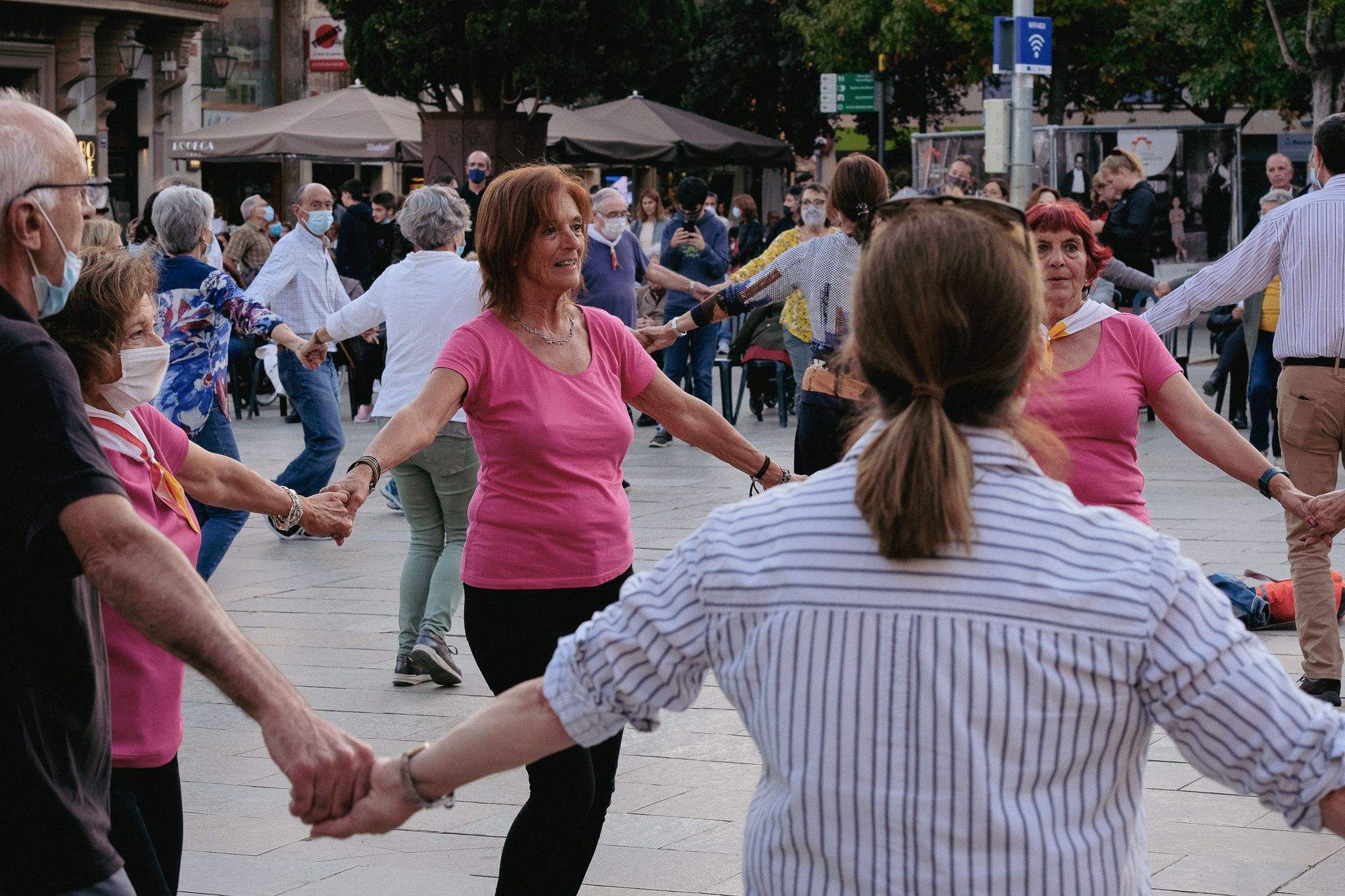  Ballada de sardanes amb la Jovenívola de Sabadell. FOTO: Ale Gómez