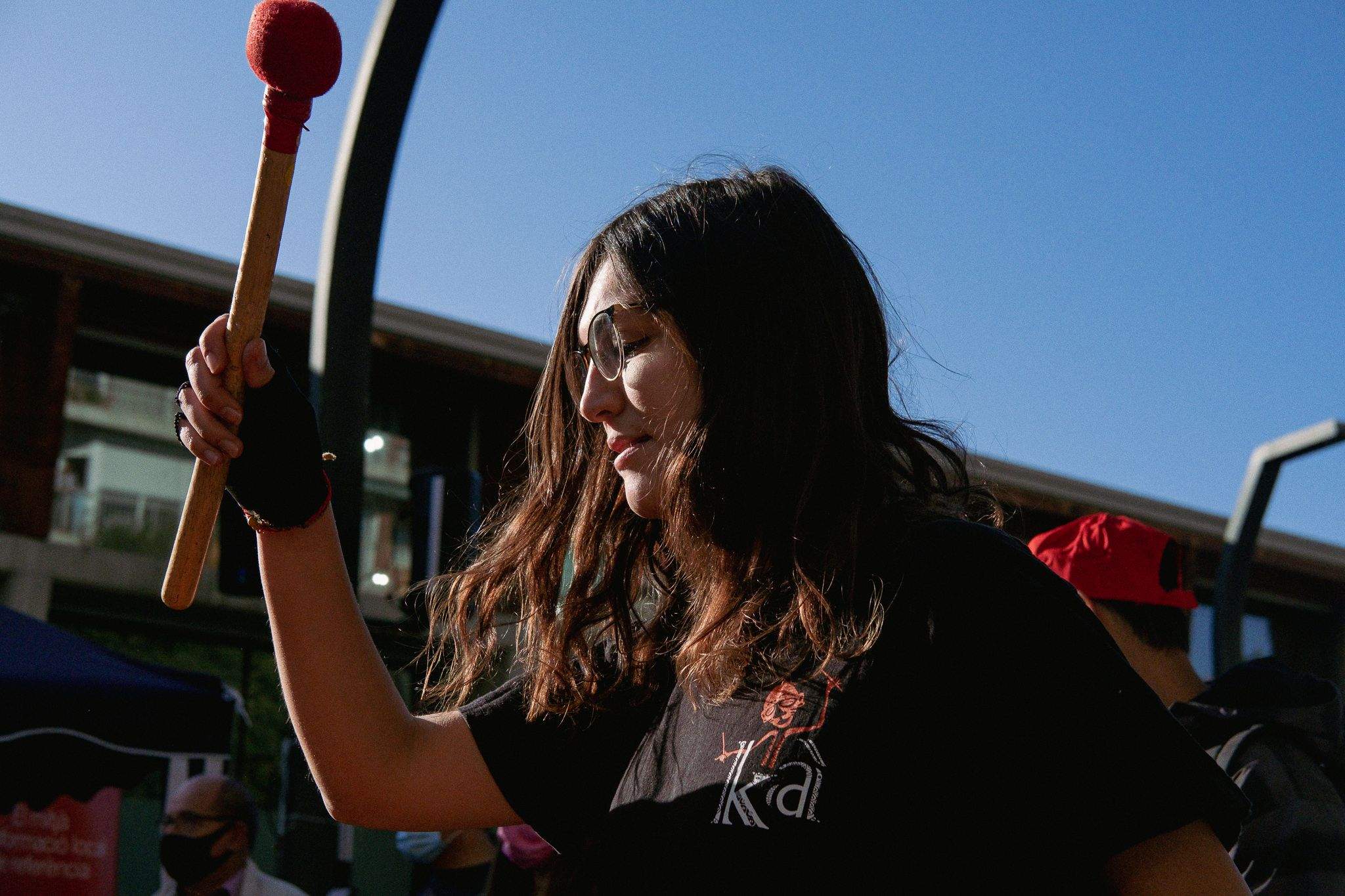 Actuació de Batucada Karabassà a la plaça de la Vila. FOTO: Ale Gómez