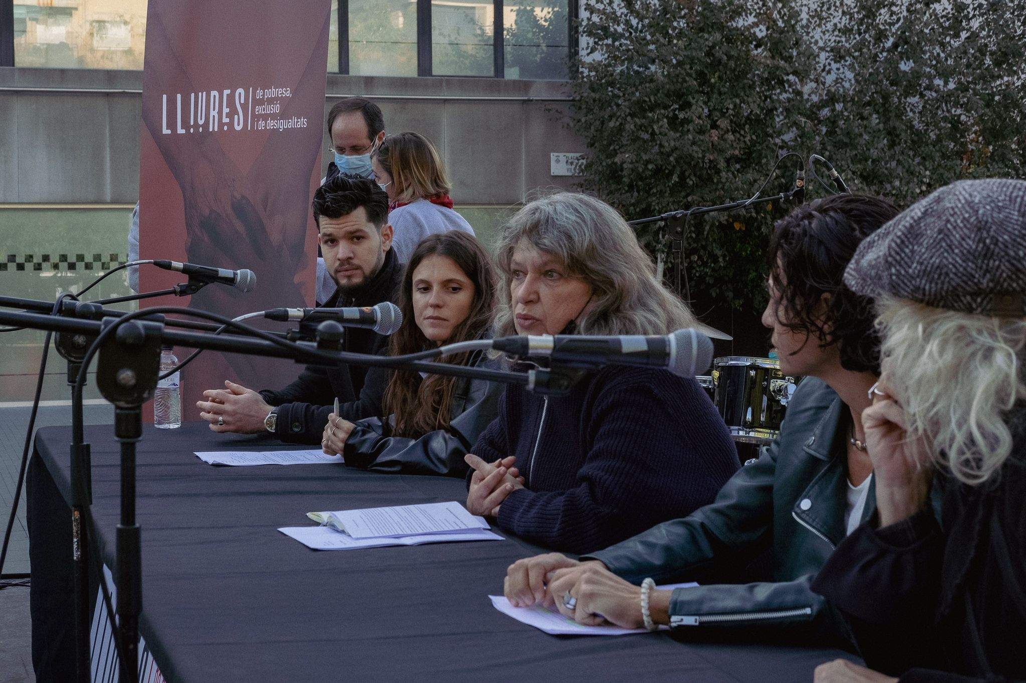 Taula rodona i presentació del Projecte Lliures, amb Punt de Referència i la Fundació Isidre Esteve. FOTO: Ale Gómez