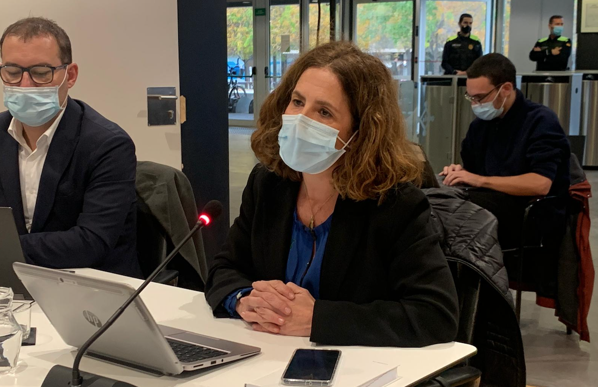 Munia Fernández-Jordán, en el seu primer ple municipal com a regidora no adscrita. FOTO: TOT Sant Cugat