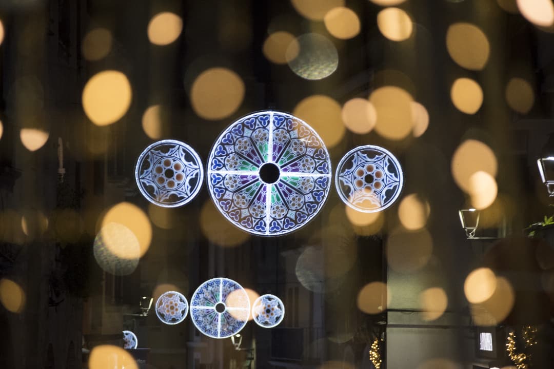 Encesa de llums a Sant Cugat. FOTO: Bernat Millet