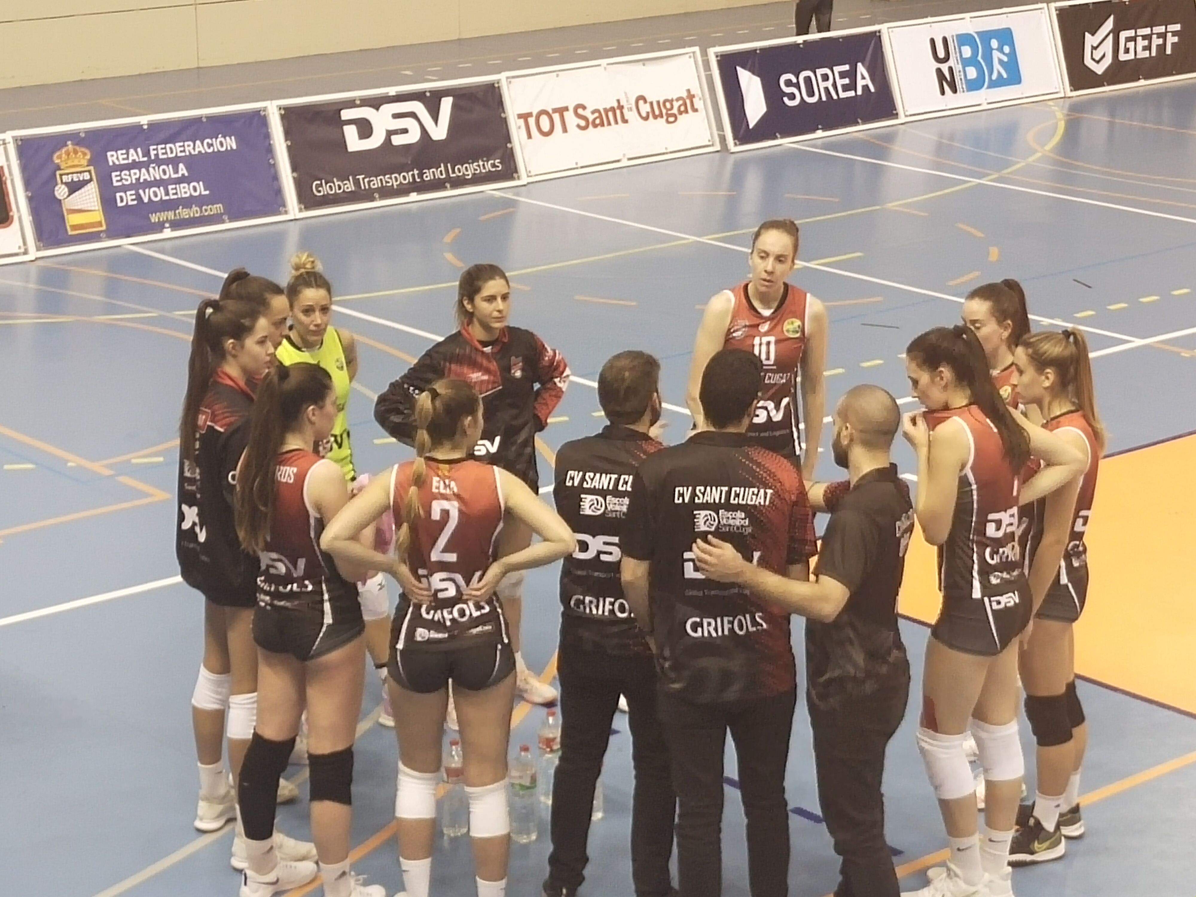 El DSV Club Voleibol Sant Cugat finalitza una gran primera volta amb derrota davant el CV Kiele Socuéllamos per 1 a 3. FOTO: Nielo Ballart