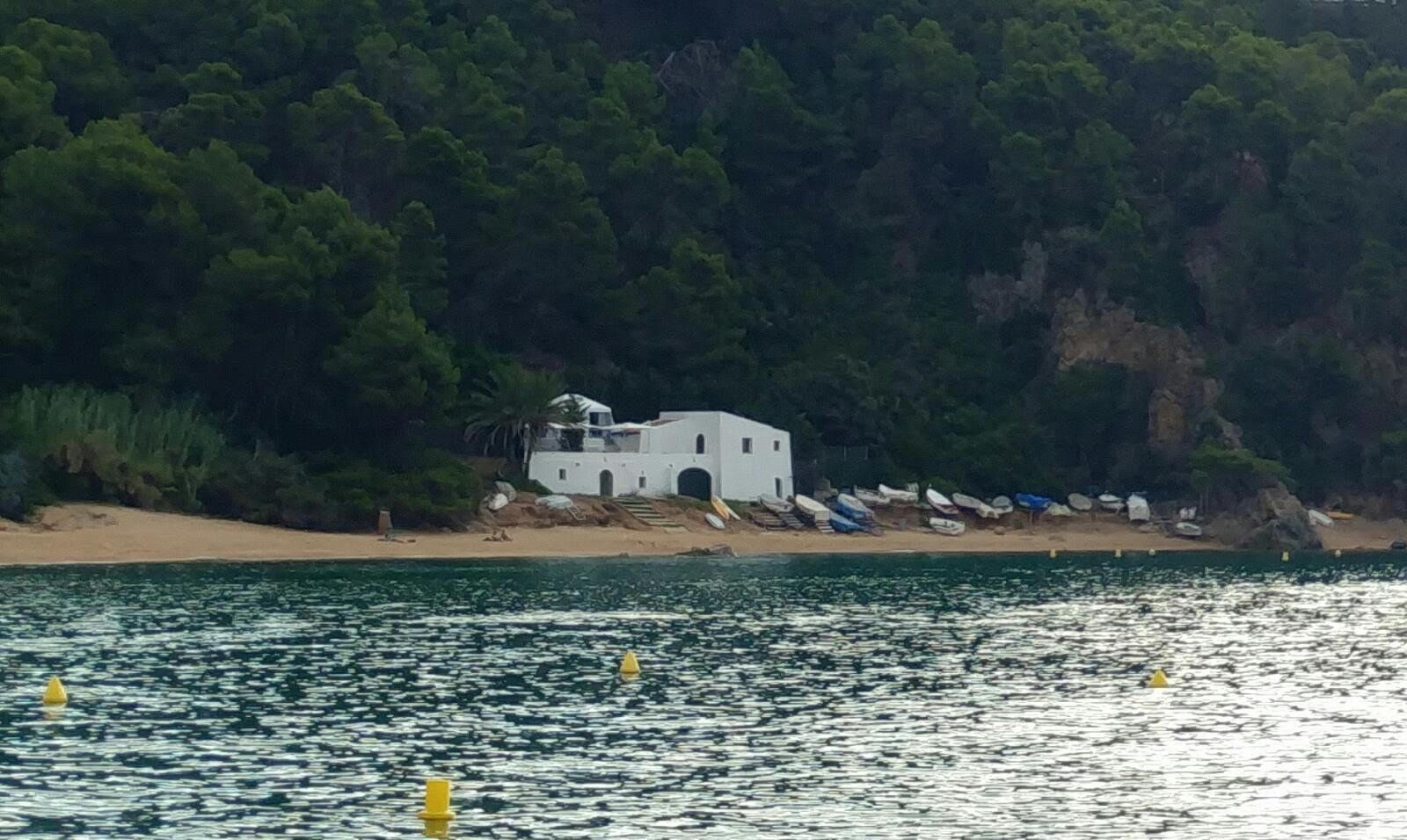 Distensión. Cala Canyelles (Girona). Rodrigo Oriz.