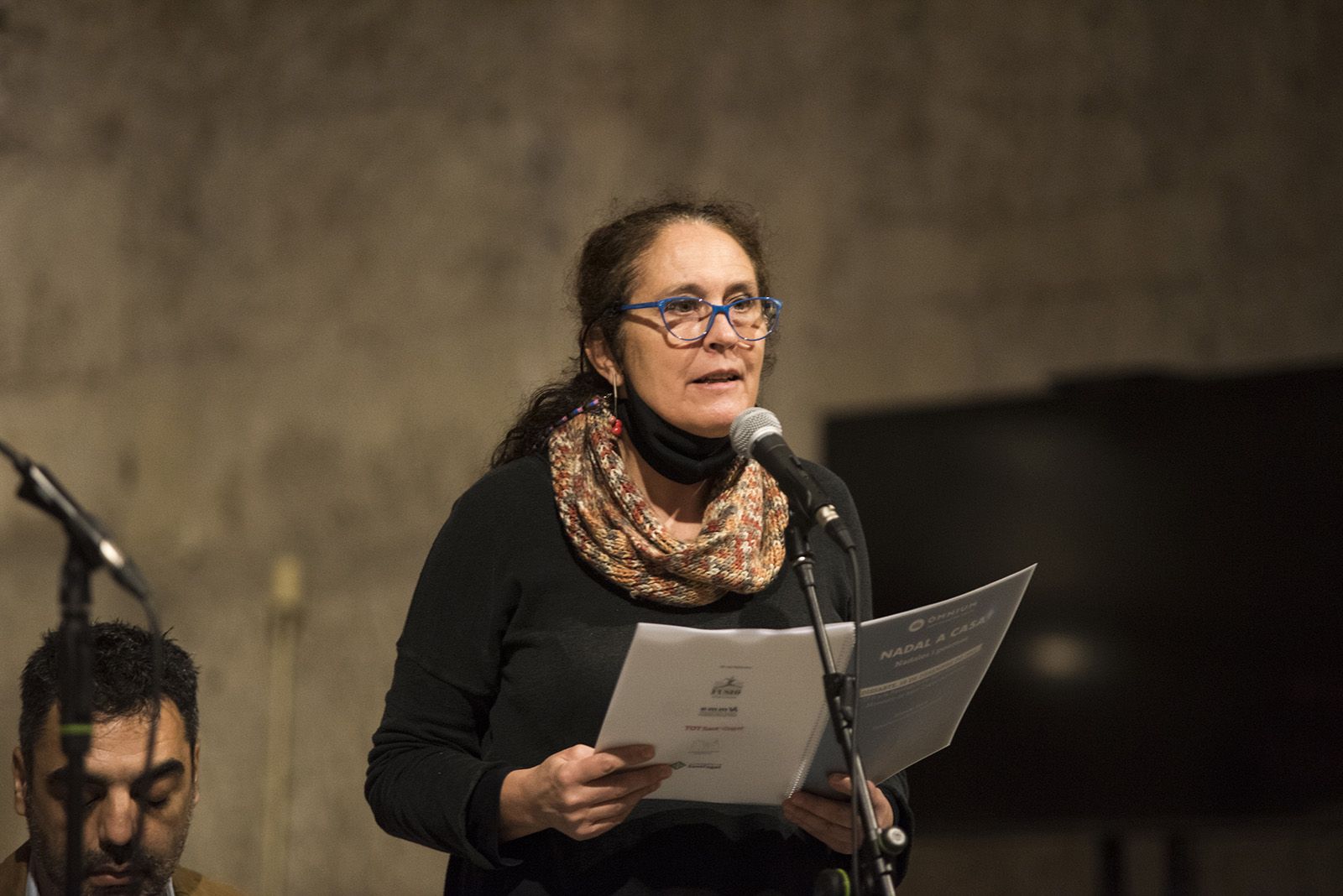 Nadal a Casa a l'esglesia monestir organitzat per Òmnium Sant Cugat, un recull de poesia nadalenca i concert de nadales FOTO: Bernat Millet 