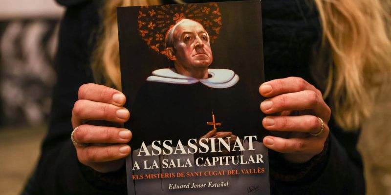 Llibre Eduard Jener. FOTO: Lali Puig (Ajuntament)