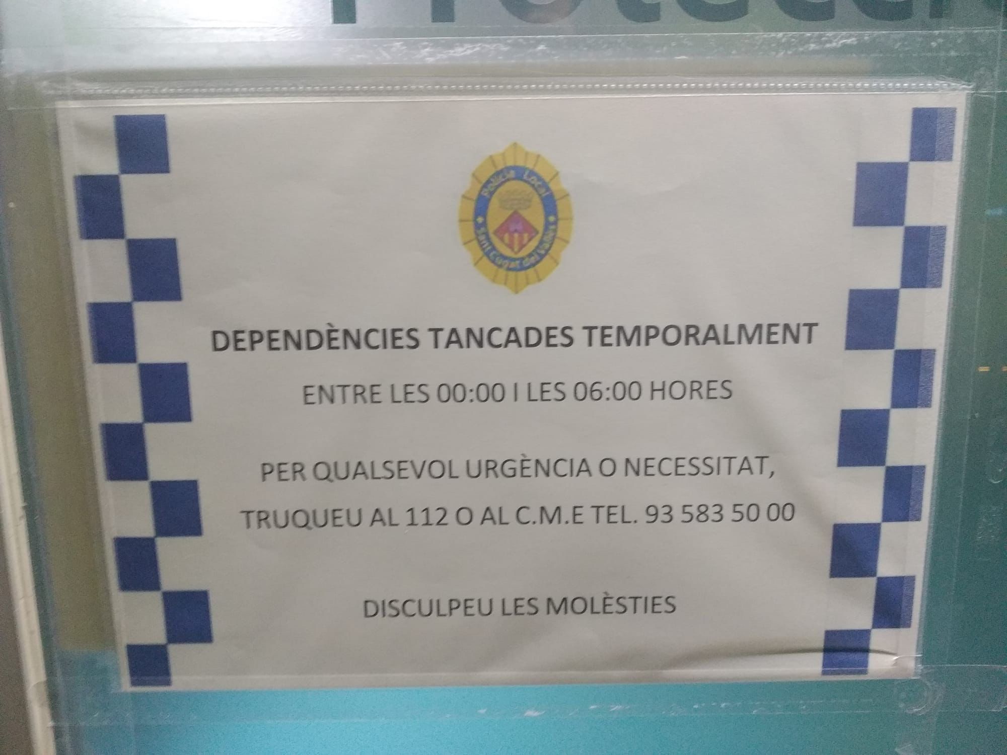 La Policia Local va estar tancada la nit del 30 de desembre. FOTO: Twitter