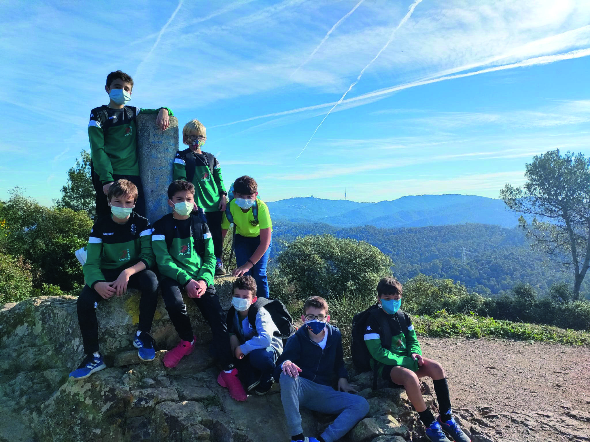 El CFU Mira-sol Baco va fer una sortida el dia de Cap d’Any al Puig Madrona. FOTO: Cedida