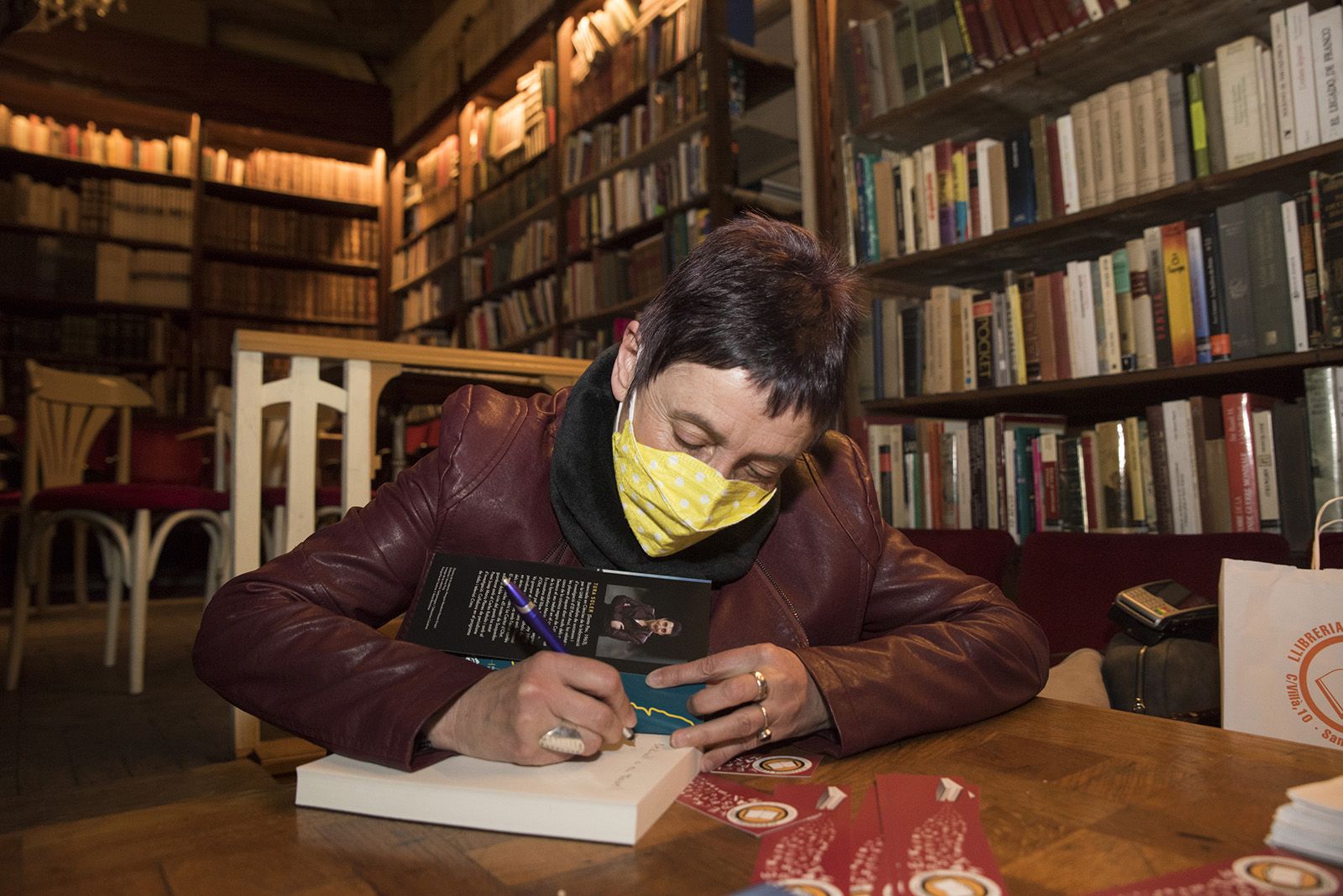 Presentació del llibre "El pantà maleït" i "Orillas del pantano" de Tura Soler. Foto: Bernat Millet.