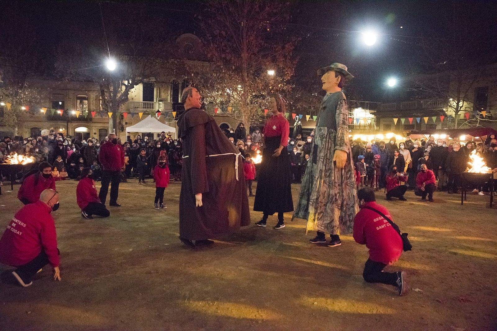 Actuació de les entitats de cultura popular i tradicional. Foto: Bernat Millet.
