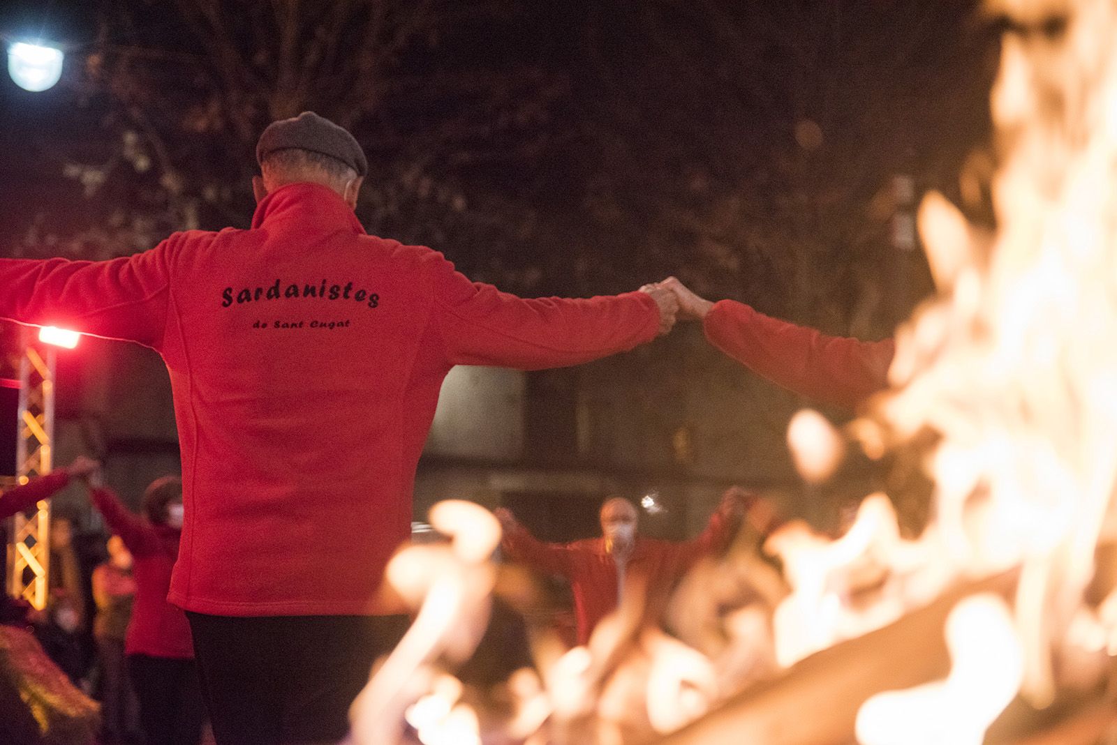Actuació de les entitats de cultura popular i tradicional. Foto: Bernat Millet.