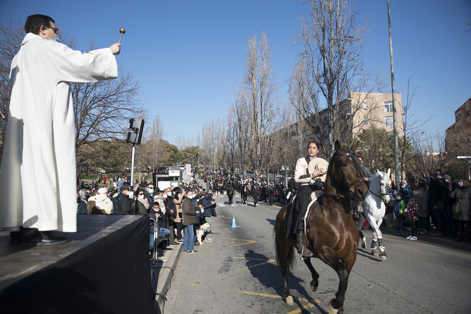 Benedicció de cavalleries al pg. de Francesc MaciàA càrrec de la Parròquia de Sant Pere d’Octavià. Foto: Bernat Millet.