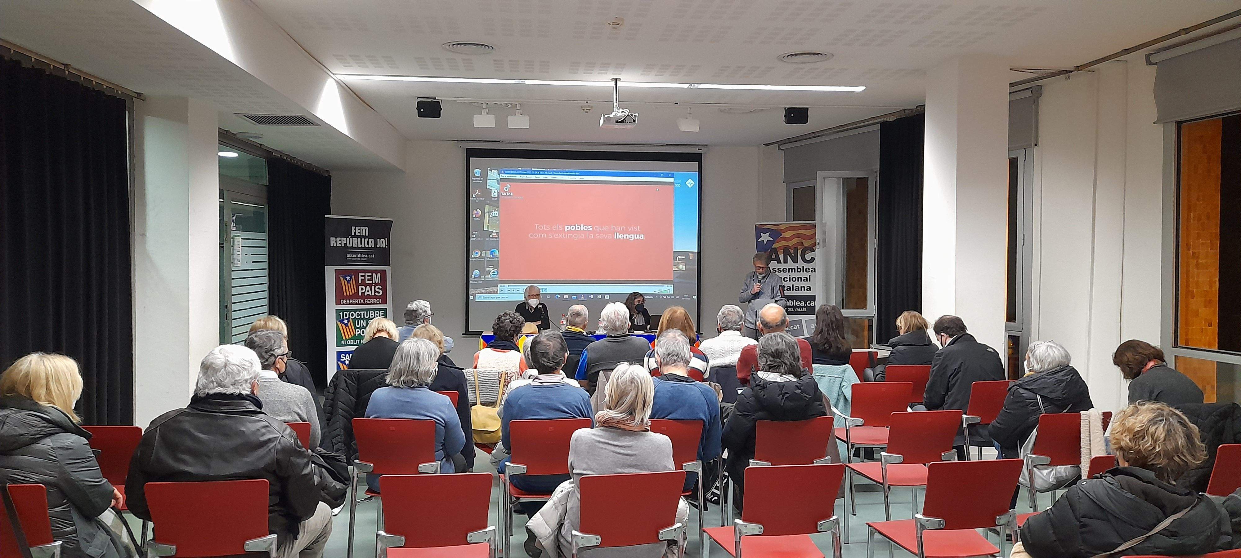 Presentació Llengüa i República. FOTO: Cristina Cabasés