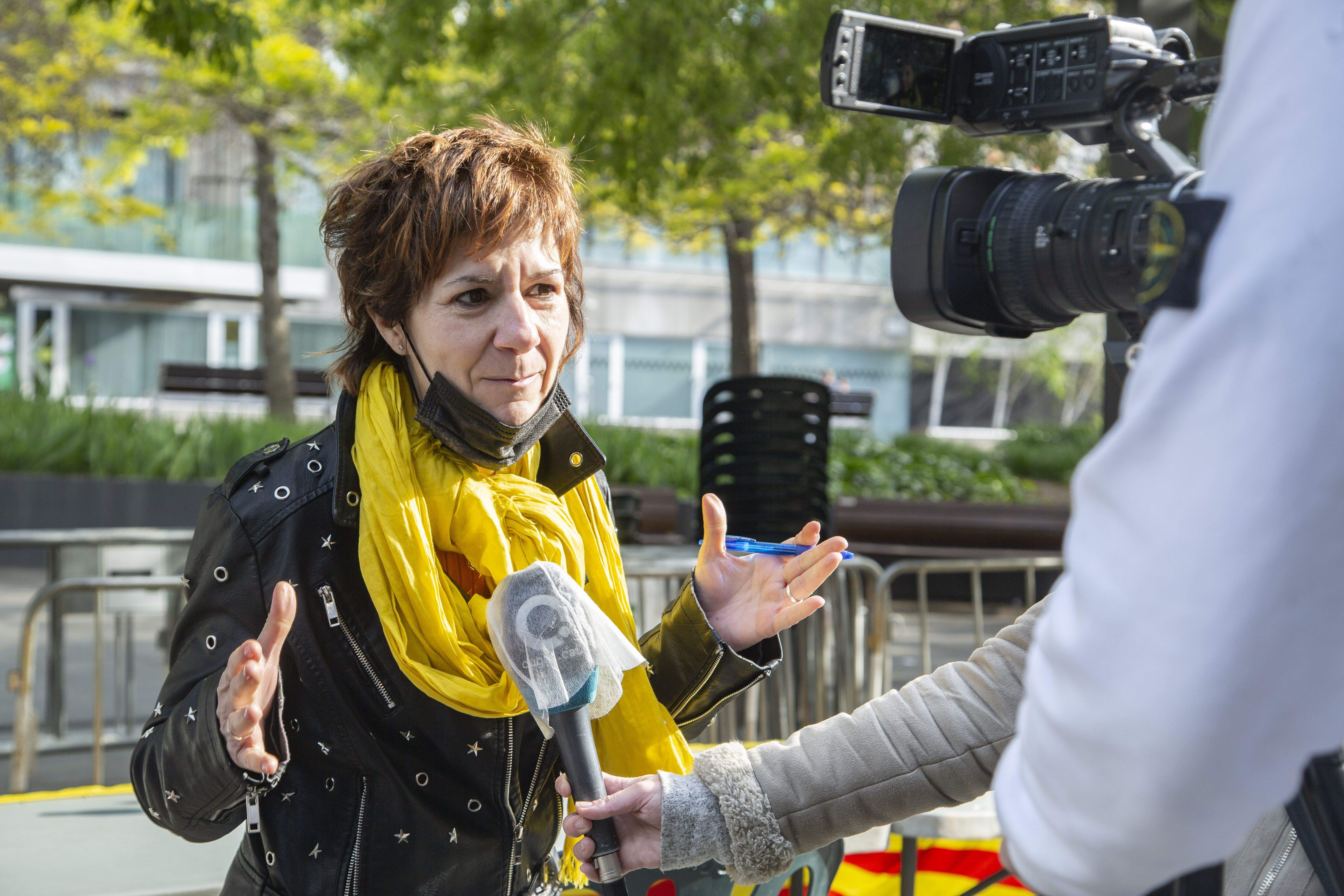Empar Moliner, en la Taula d'Escriptors del TOT Sant Cugat. FOTO: Àngel Bravo