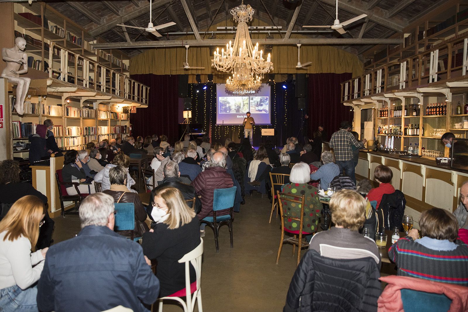 Presentació de la dotzena revista del Món Sant Cugat. Foto: Bernat Millet.