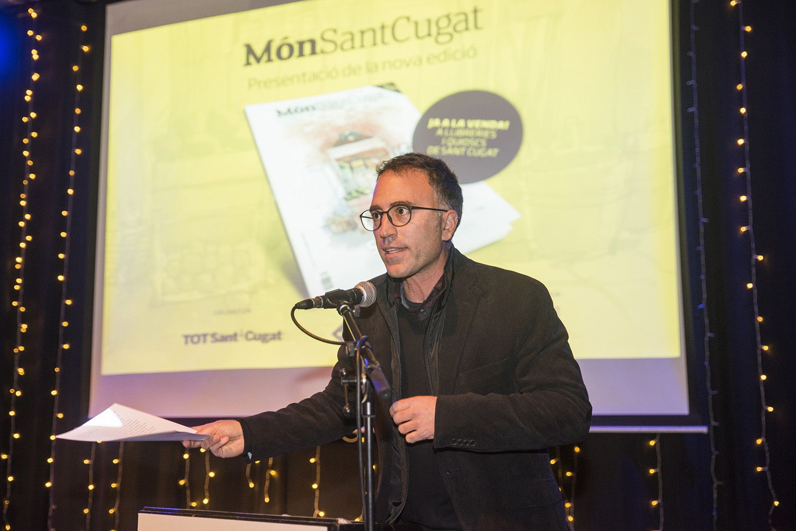 Xavier Grau, director del TOT, a la presentació de la dotzena revista del Món Sant Cugat. Foto: Bernat Millet.