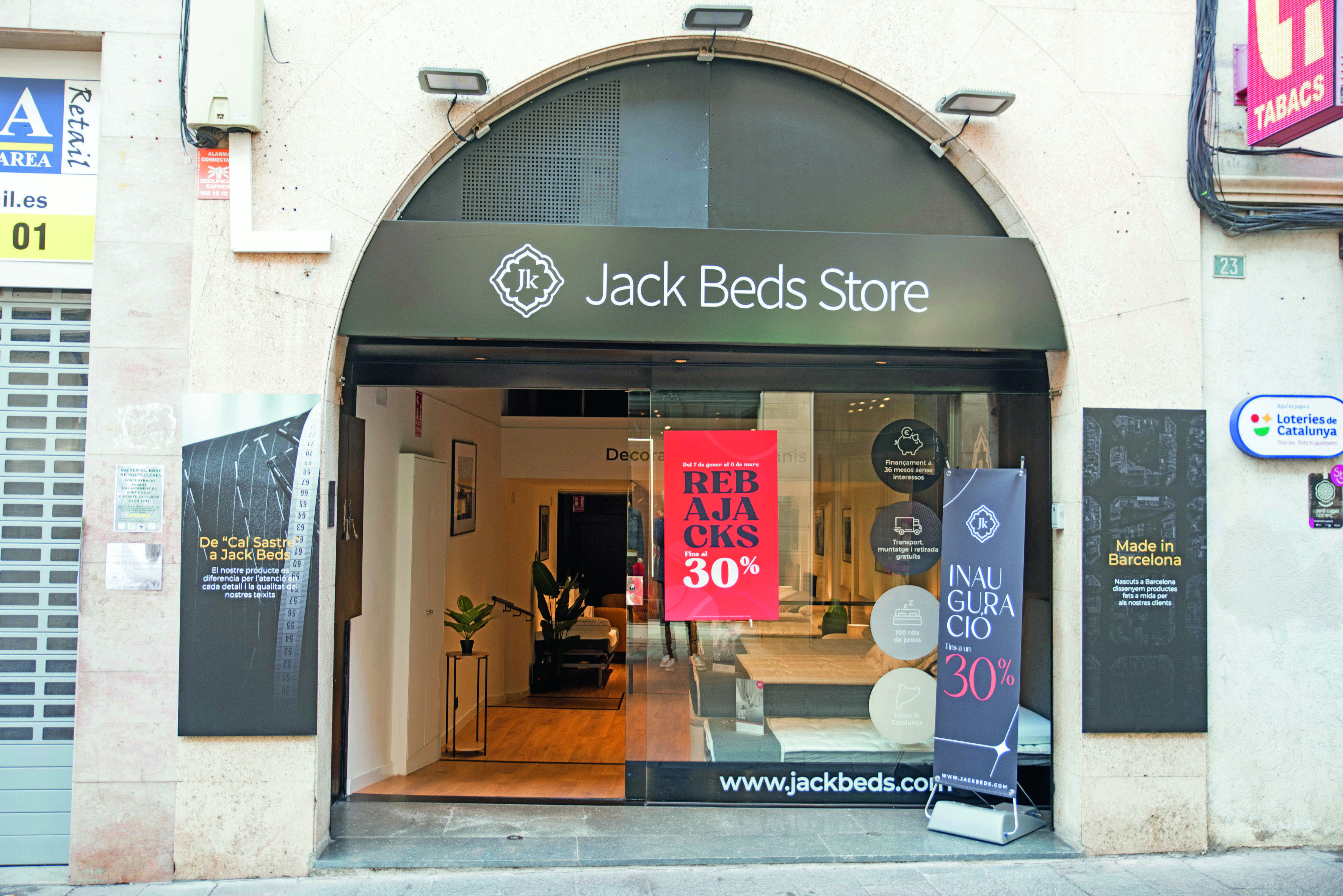 Façana de Jack Beds, la nova botiga de matalassos i productes per al descans a Sant Cugat. FOTO: Cedida
