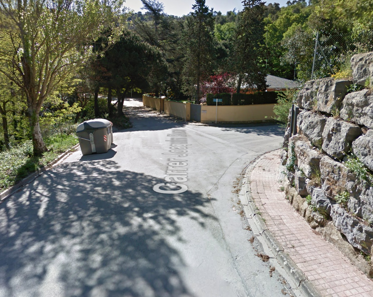 El carrer de Joaquim Blume a Les Planes FOTO: Google Maps