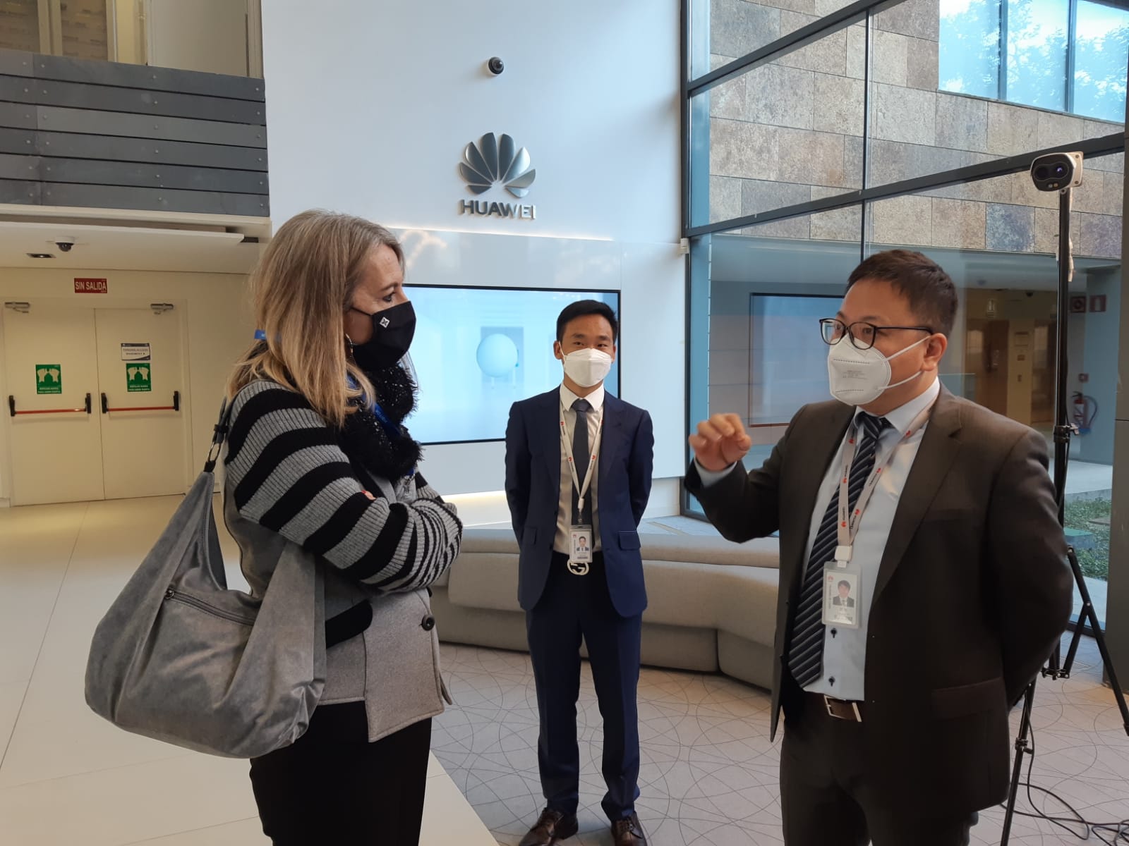 Trobada de l'alcaldessa amb directius de Huawei FOTO: Ajuntament de Sant Cugat