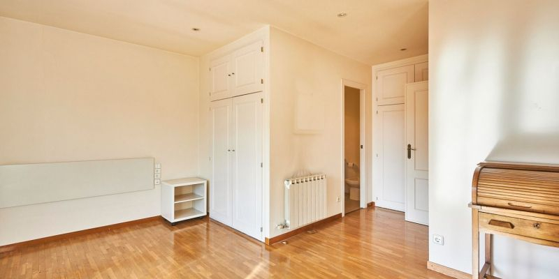 Suite de la casa adosada de l'Eixample de Sant Cugat de la immobiliària Vivendex. FOTO: Cedida