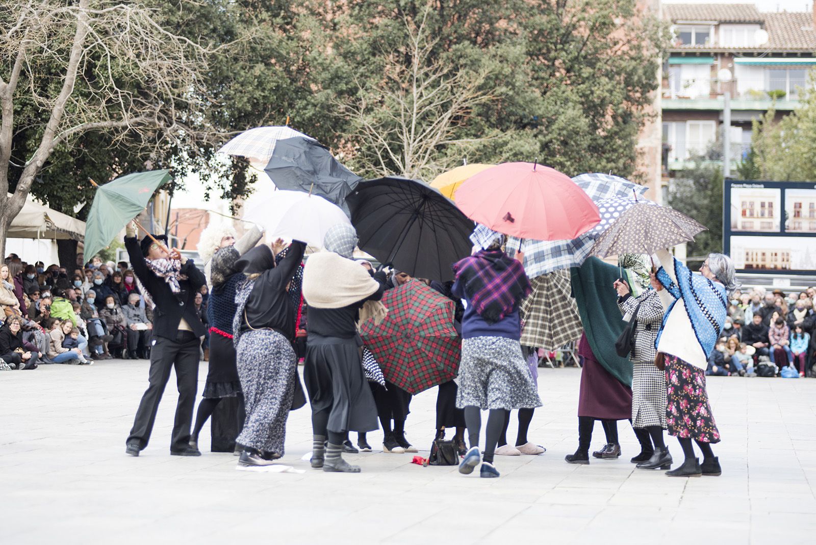 Ball de velles. Foto: Bernat Millet.