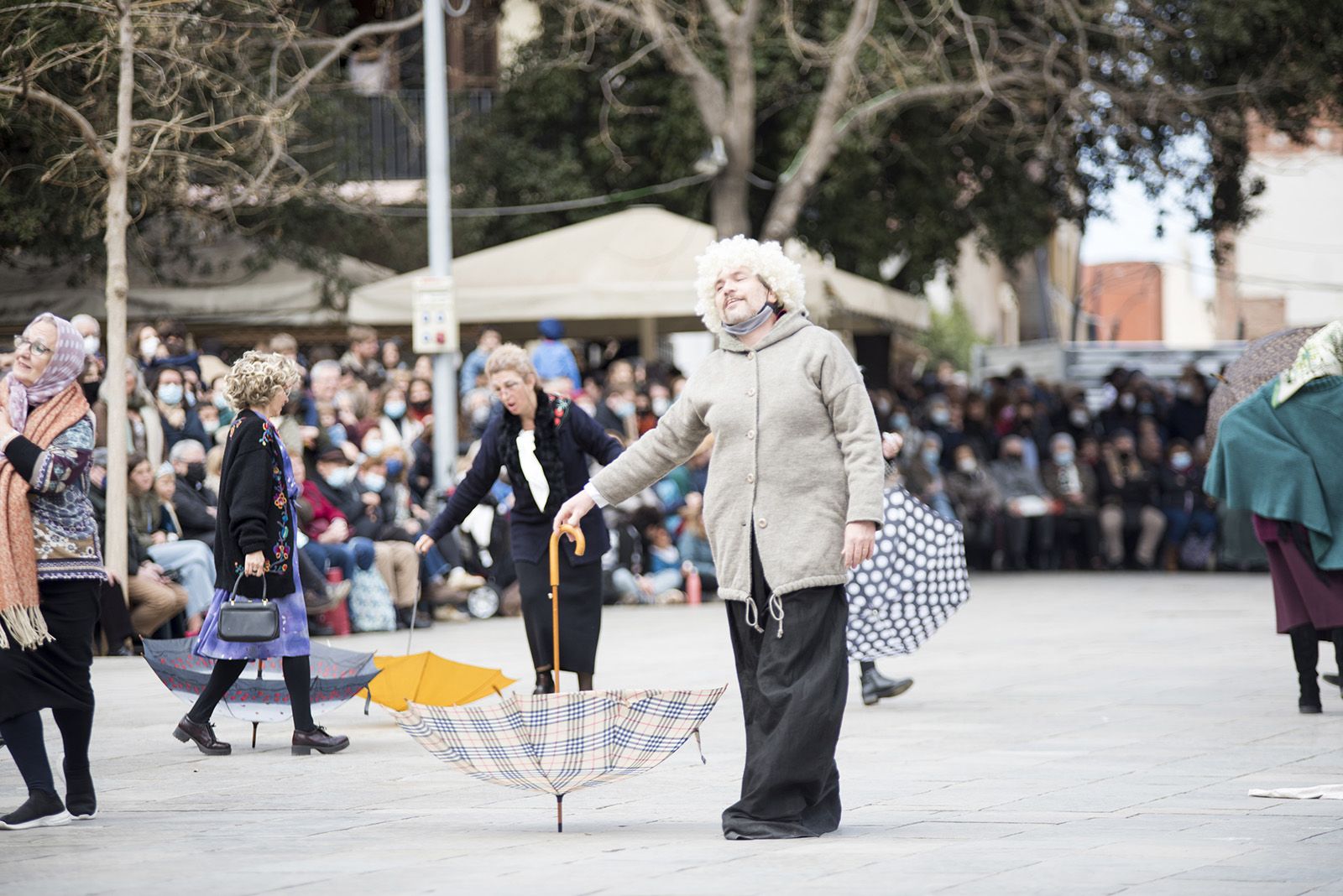 Ball de velles. Foto: Bernat Millet.